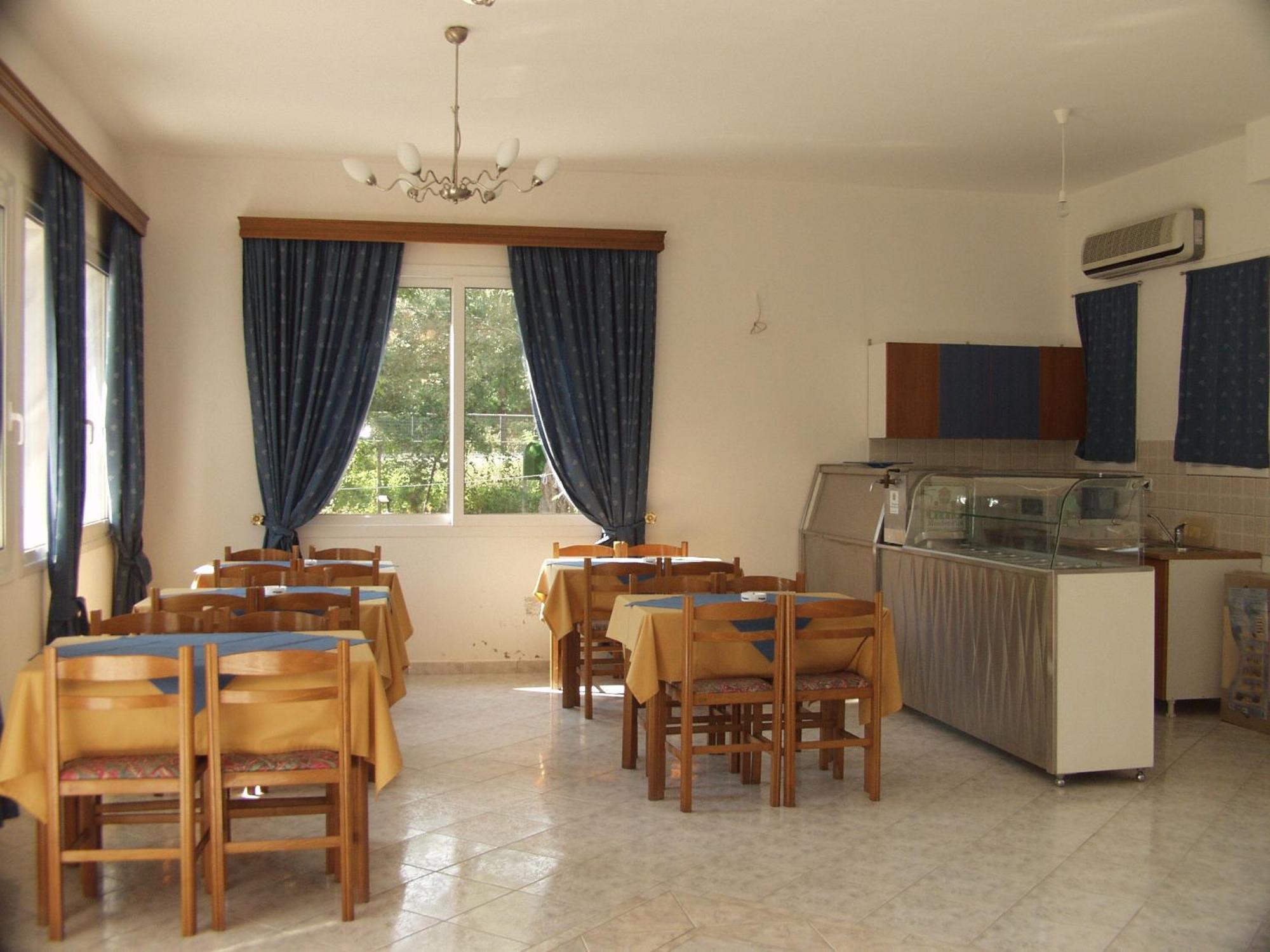 Aparthotel Aneton