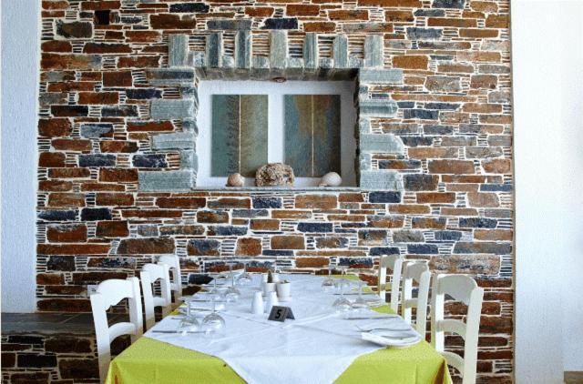 Aparthotel Apollon 4*