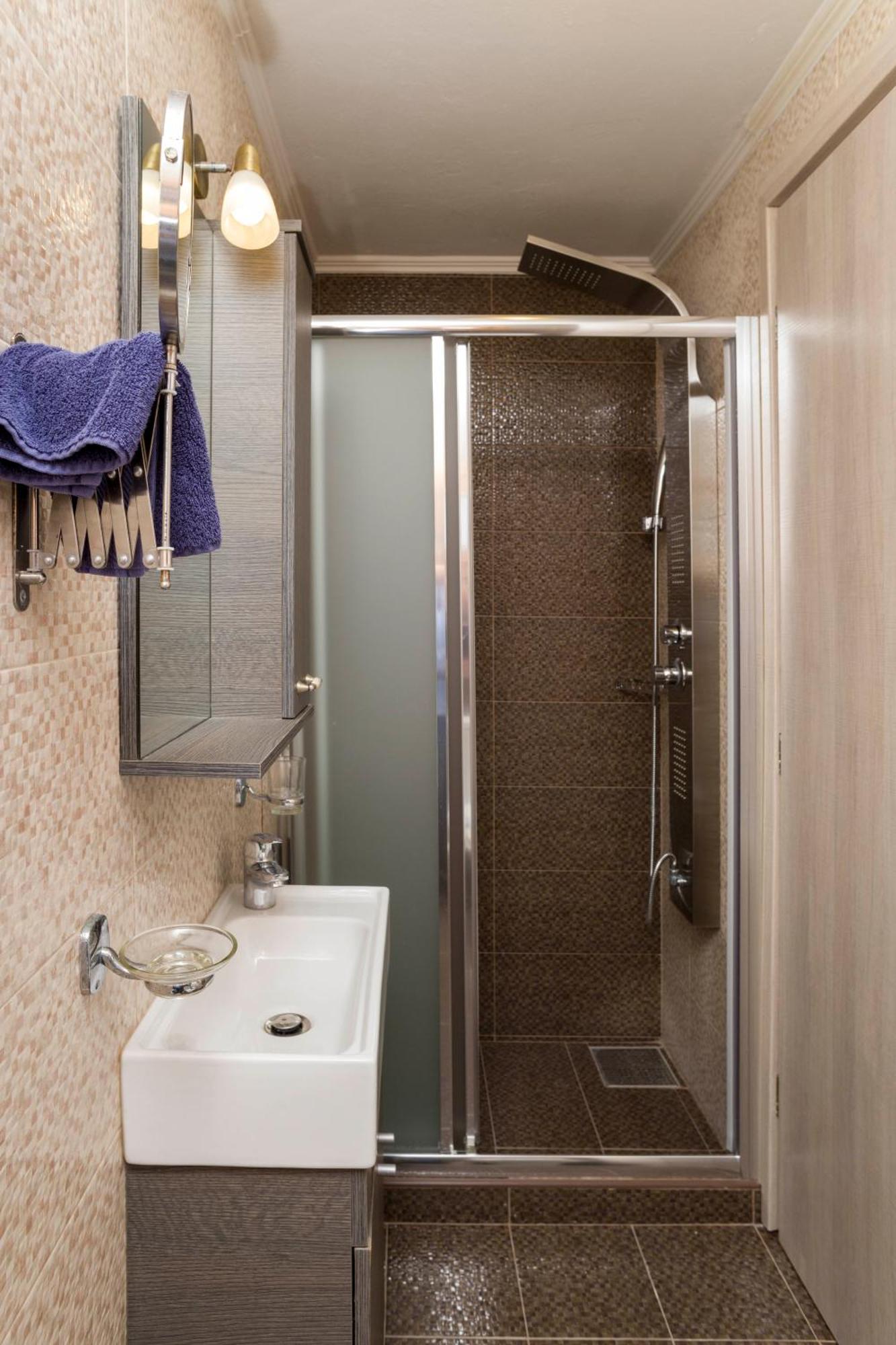 Aparthotel Afroditi 2*