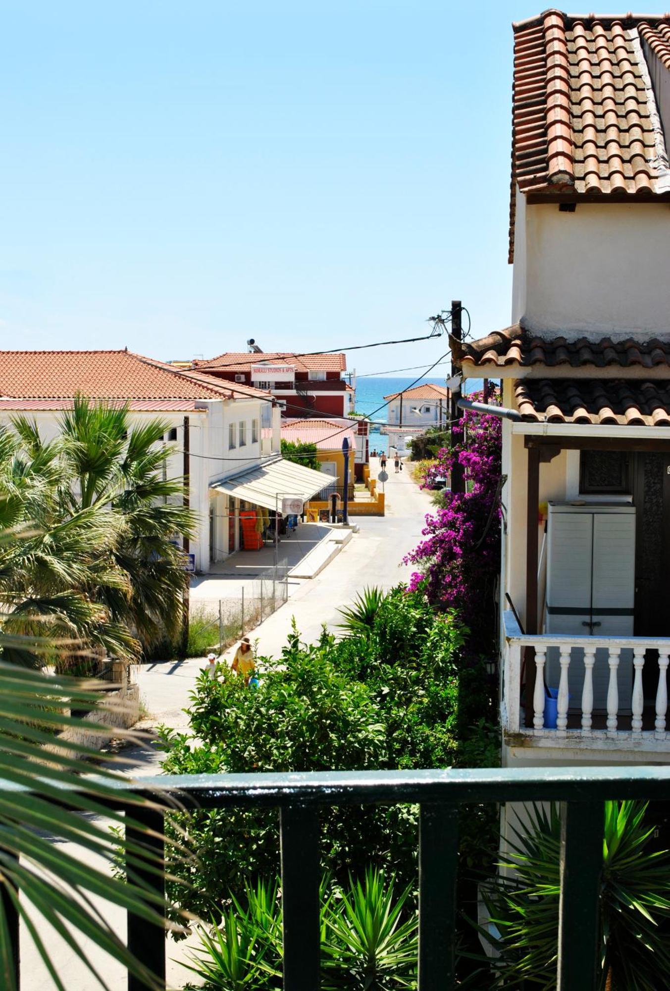 Phoenix Laganas