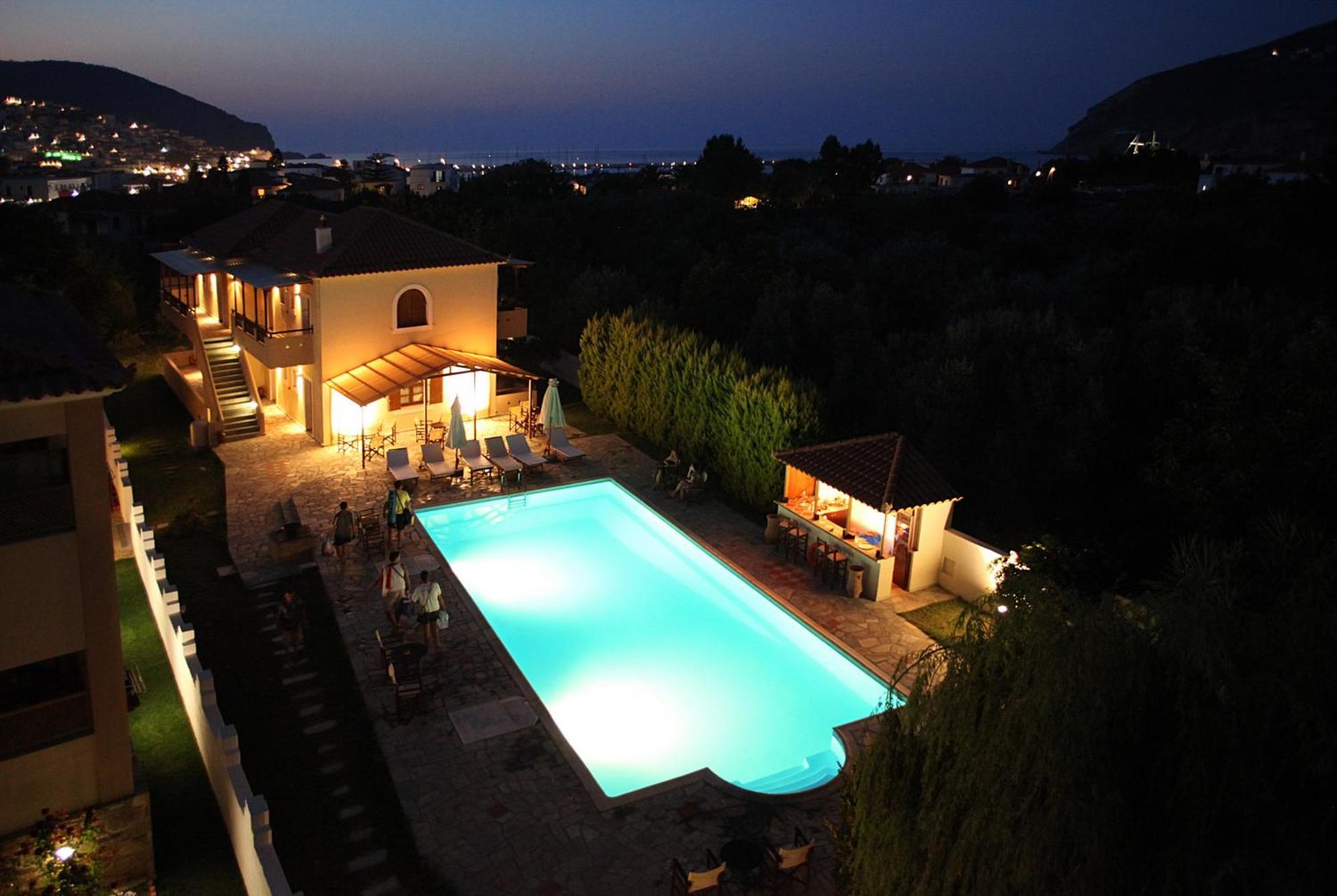 Sun Skopelos Town