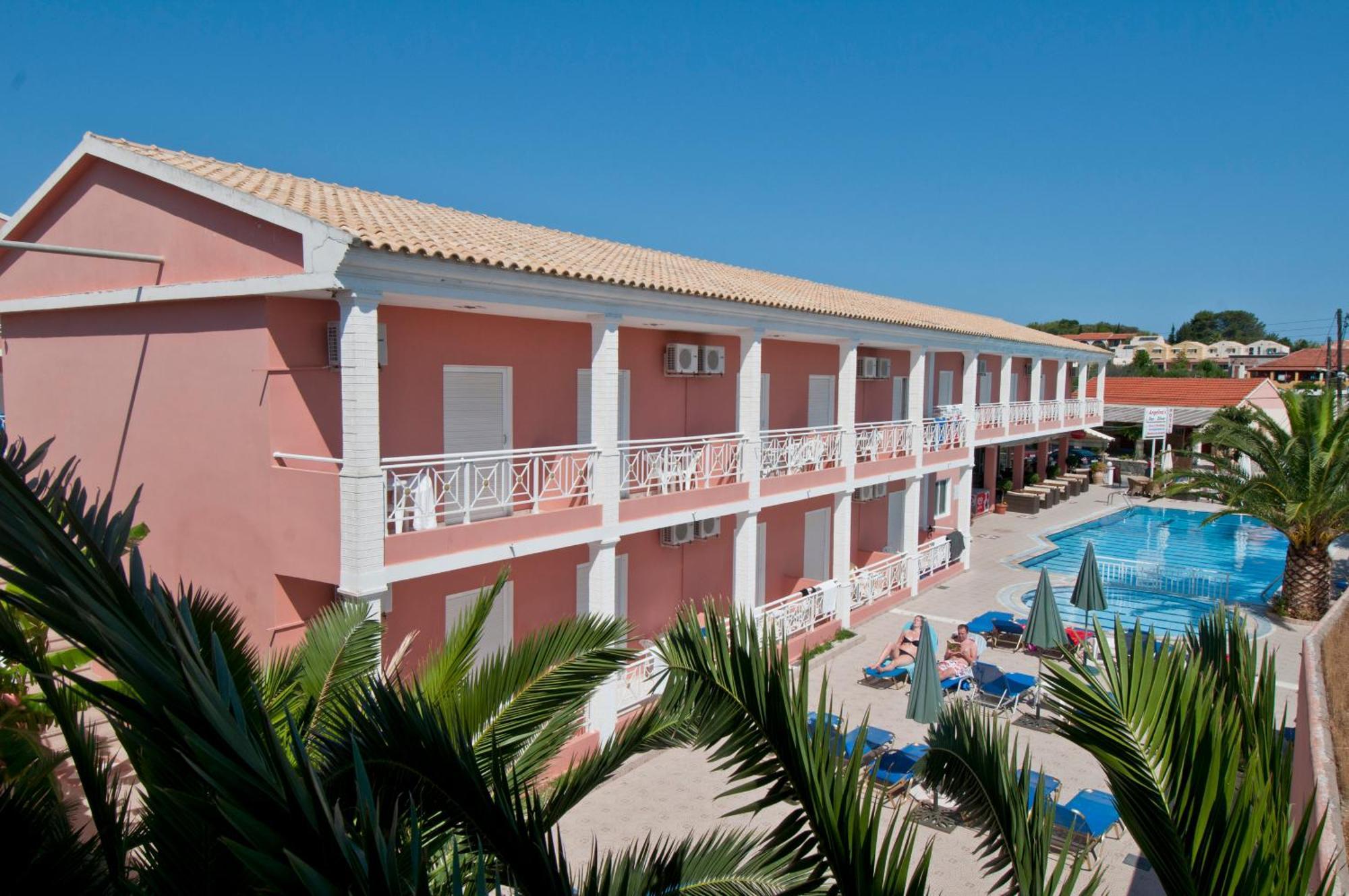 Aparthotel Angelina &