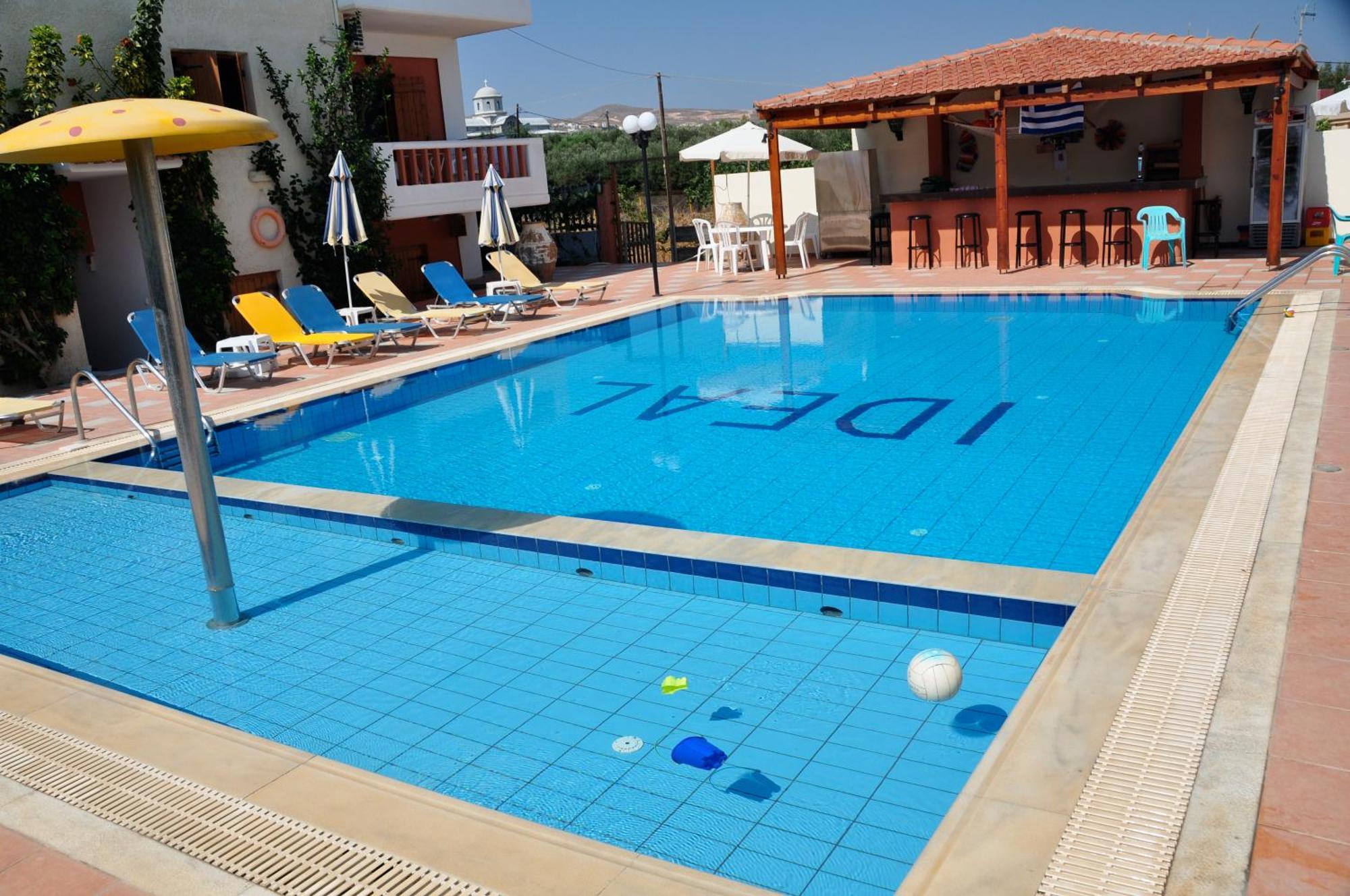 Aparthotel Ideal 2*