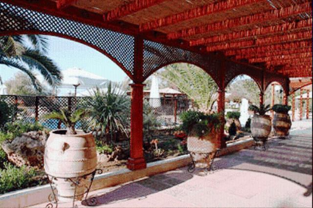 Hotel Crithoni's Paradise
