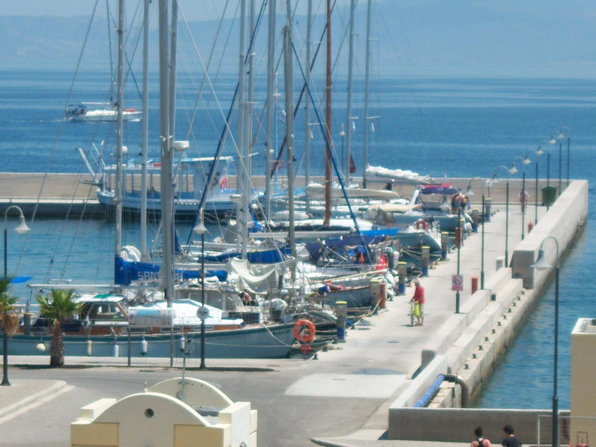 Hotel Bay 2*