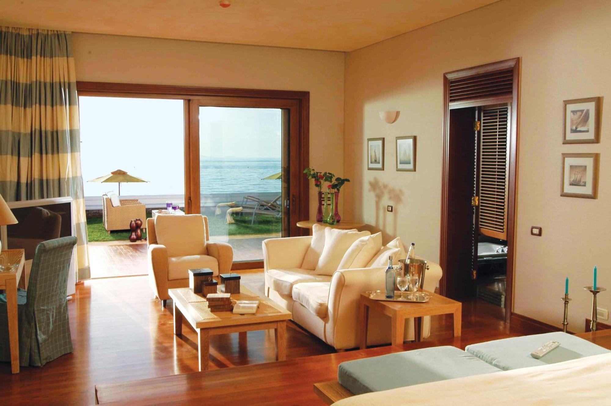 Resort Grand Lagonissi Lagonisi