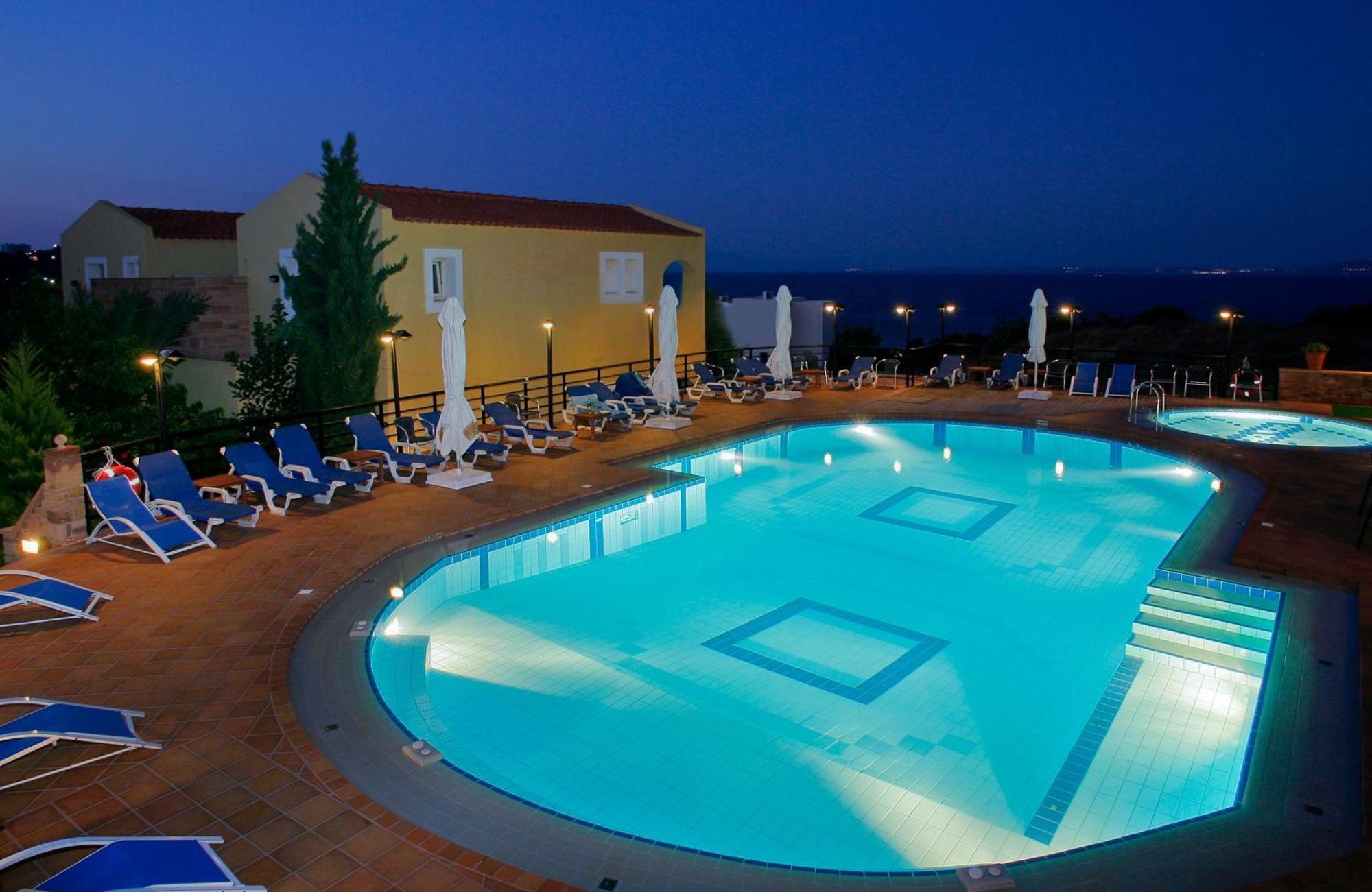Resort Sea View & 4*