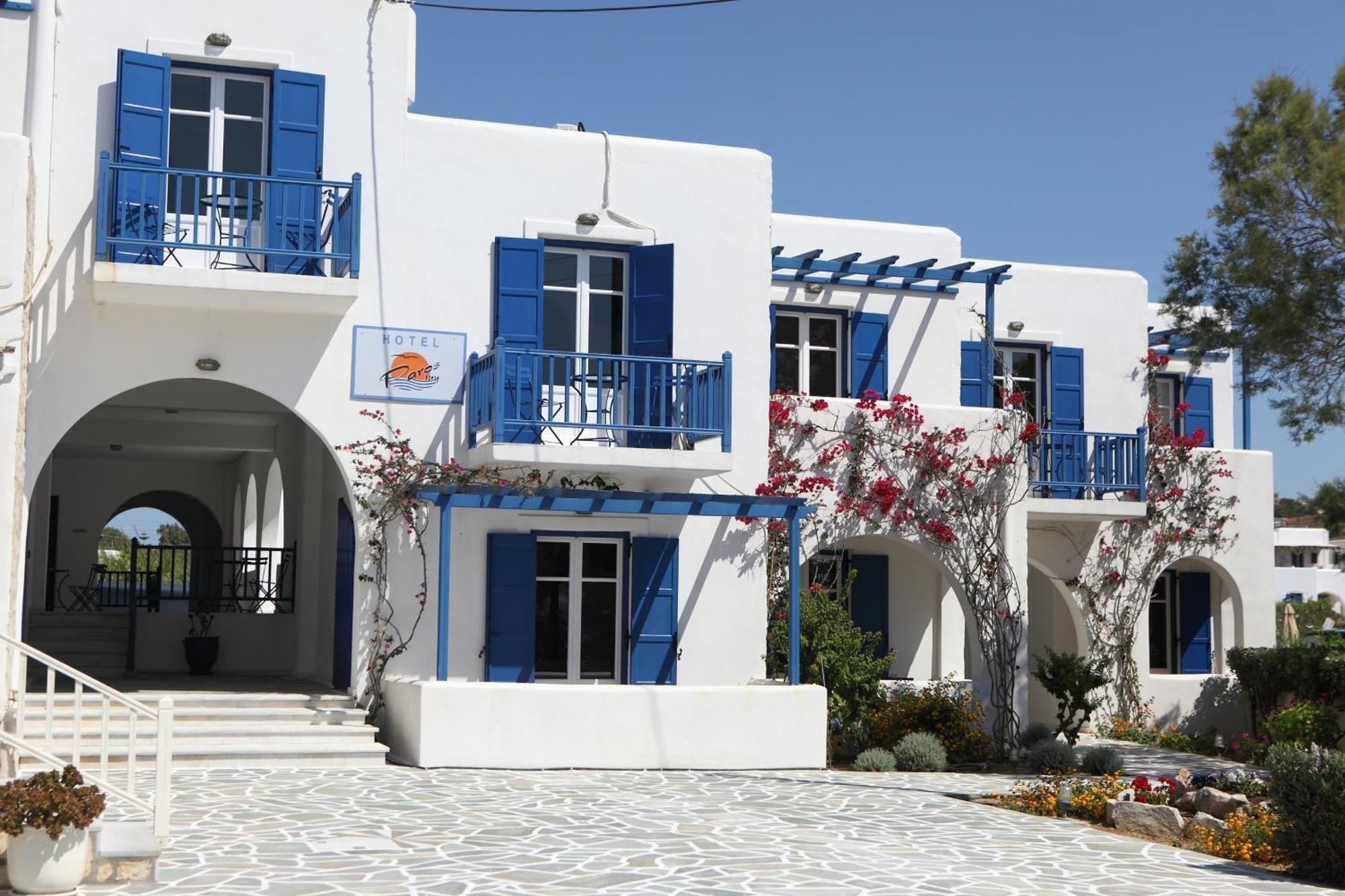 Hotel Paros Logaras