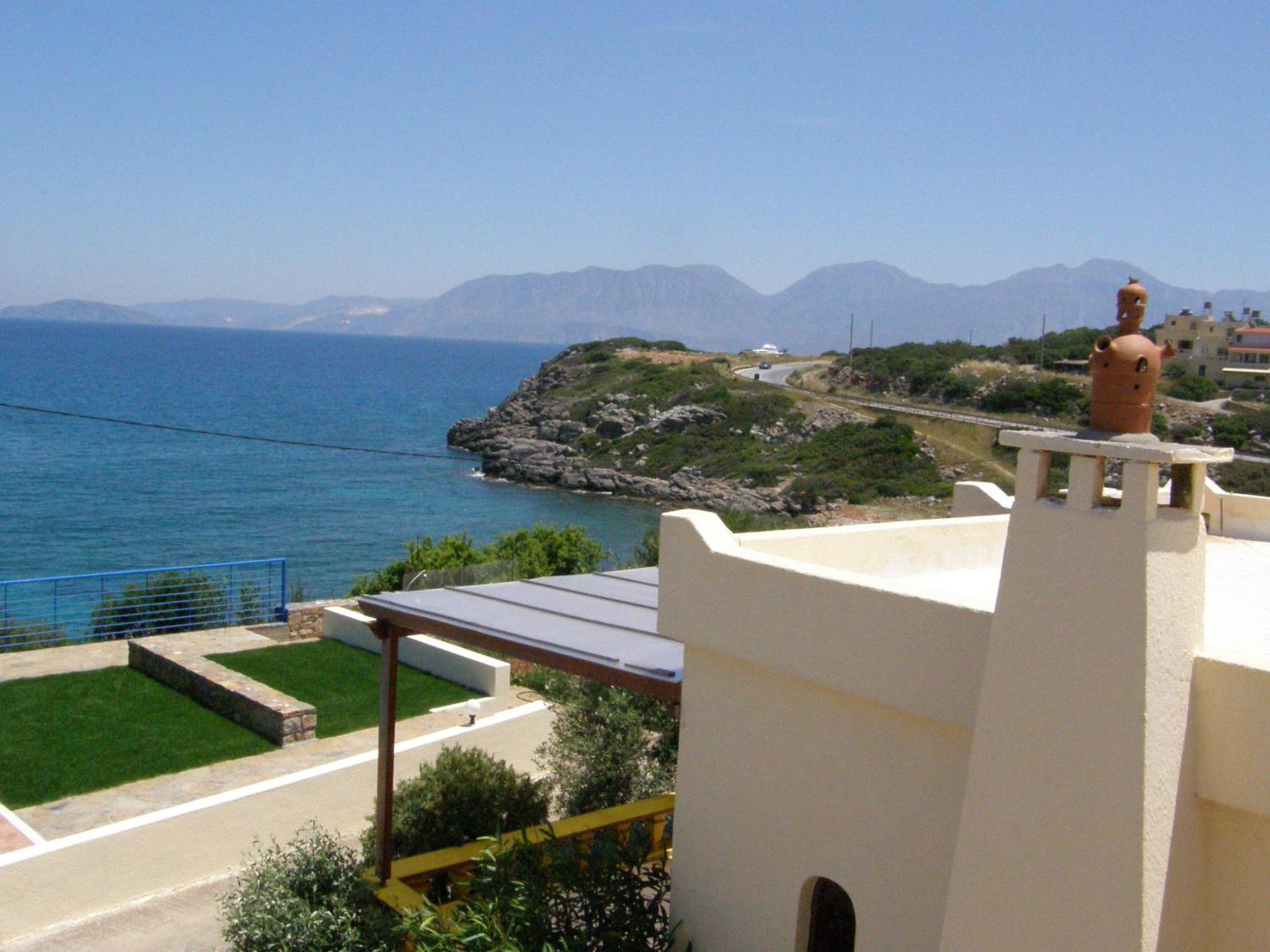 Poppy Amoudara (Lasithi)