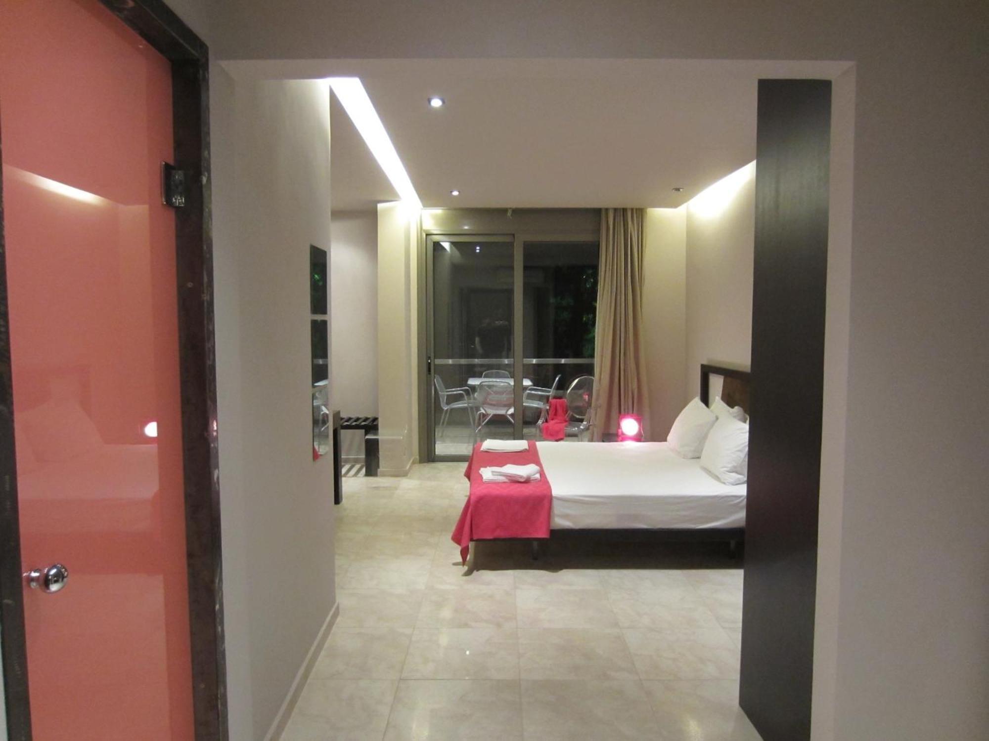 Aparthotel Island Pefki (Evia)