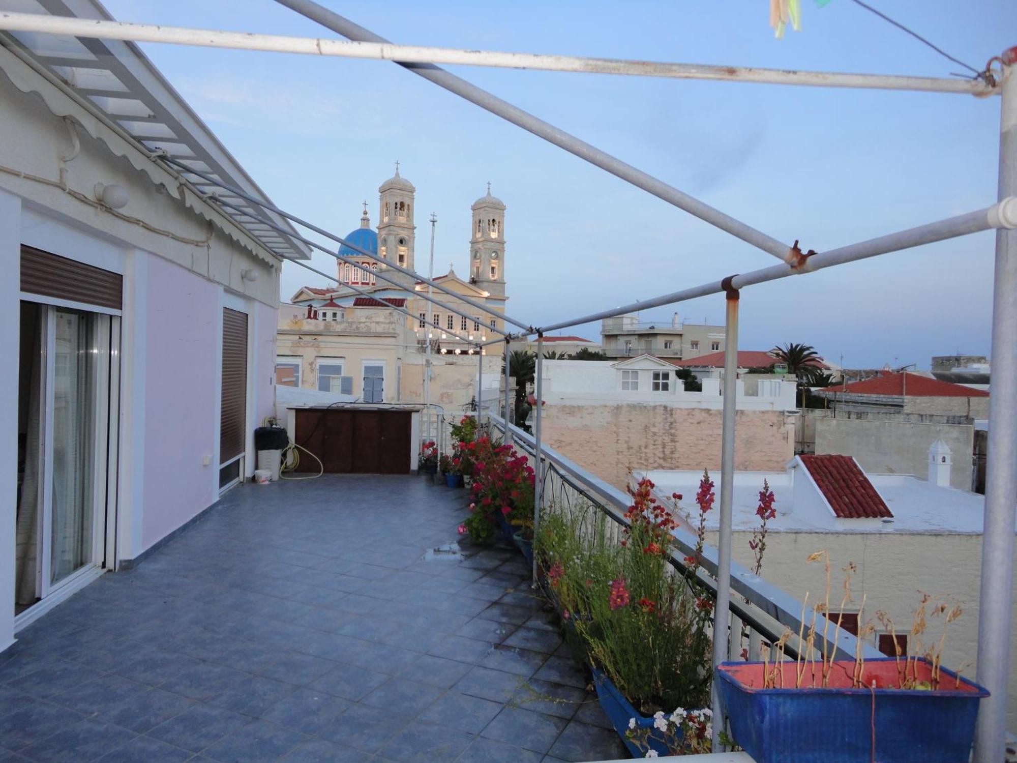 Apergis Ermoupoli
