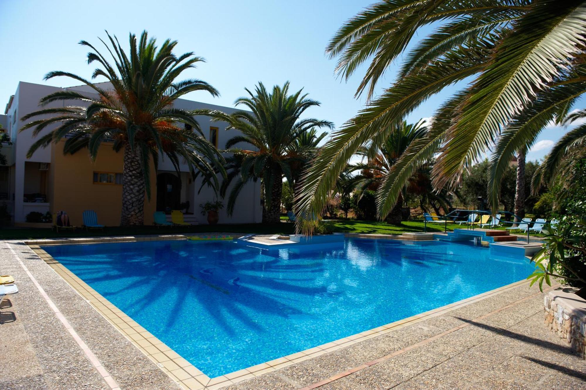 Aparthotel Lycasti Maisonettes Tavronitis (Crete)