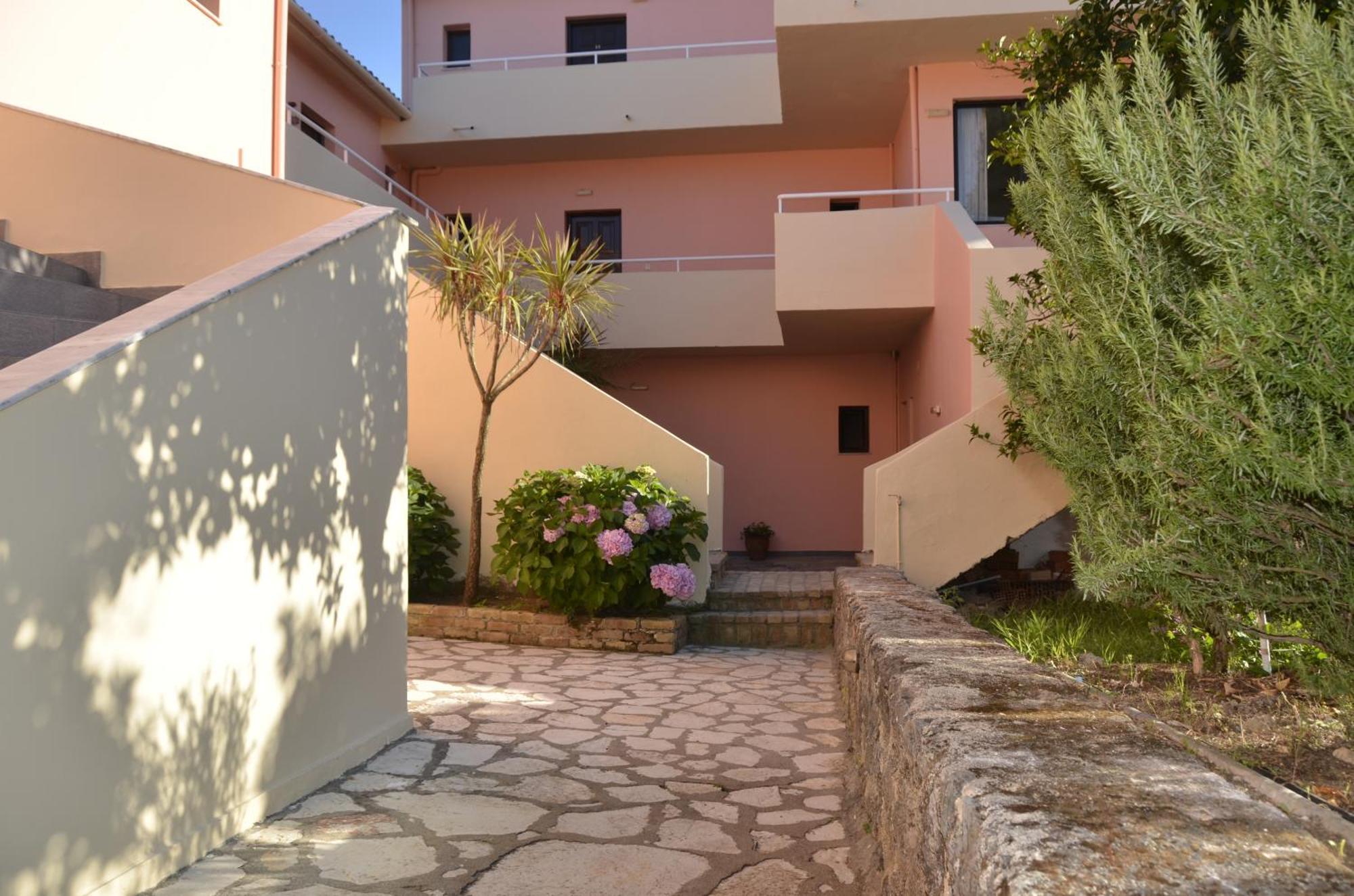 Aparthotel Penelope 2*