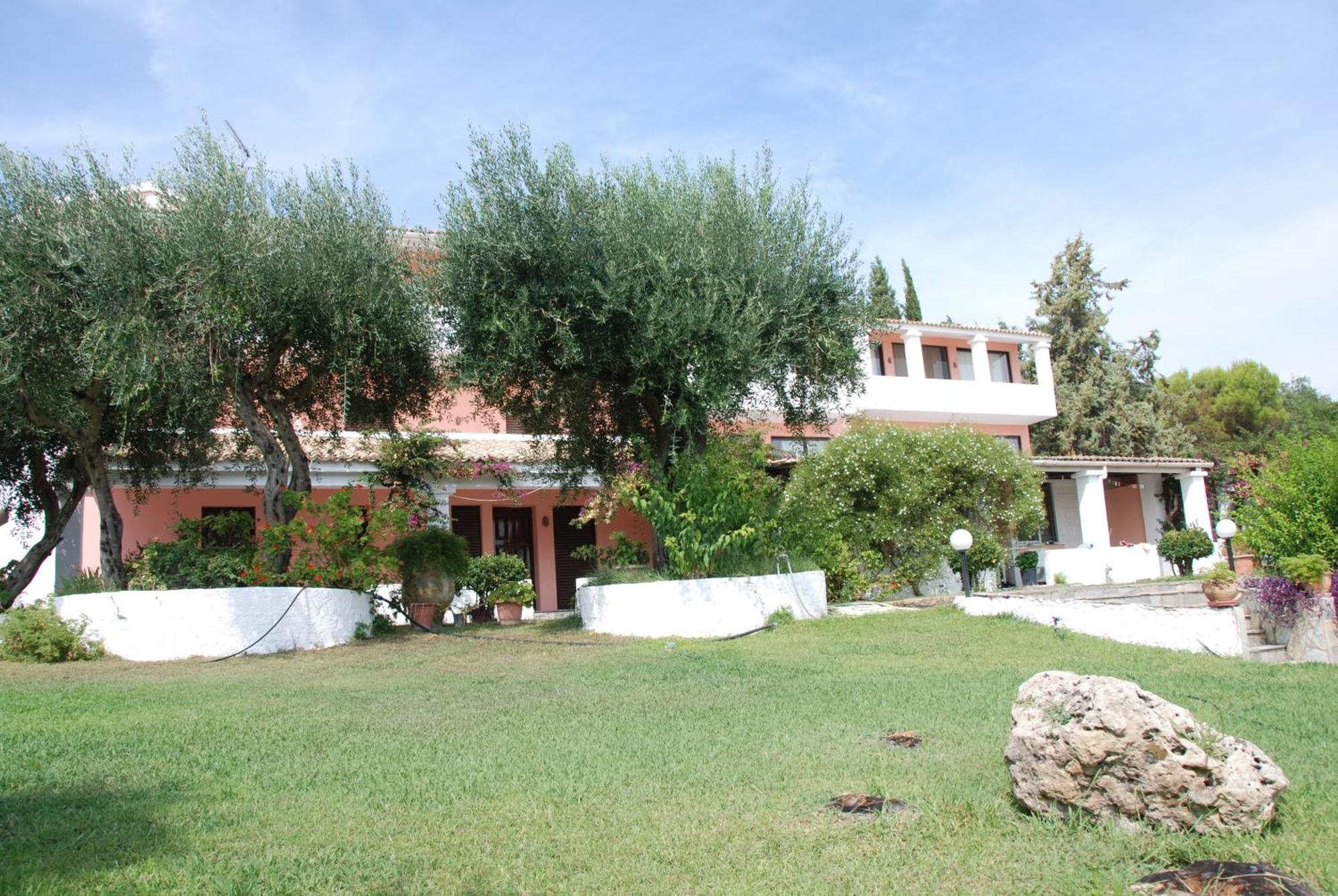 Penelope Dassia (Corfu)