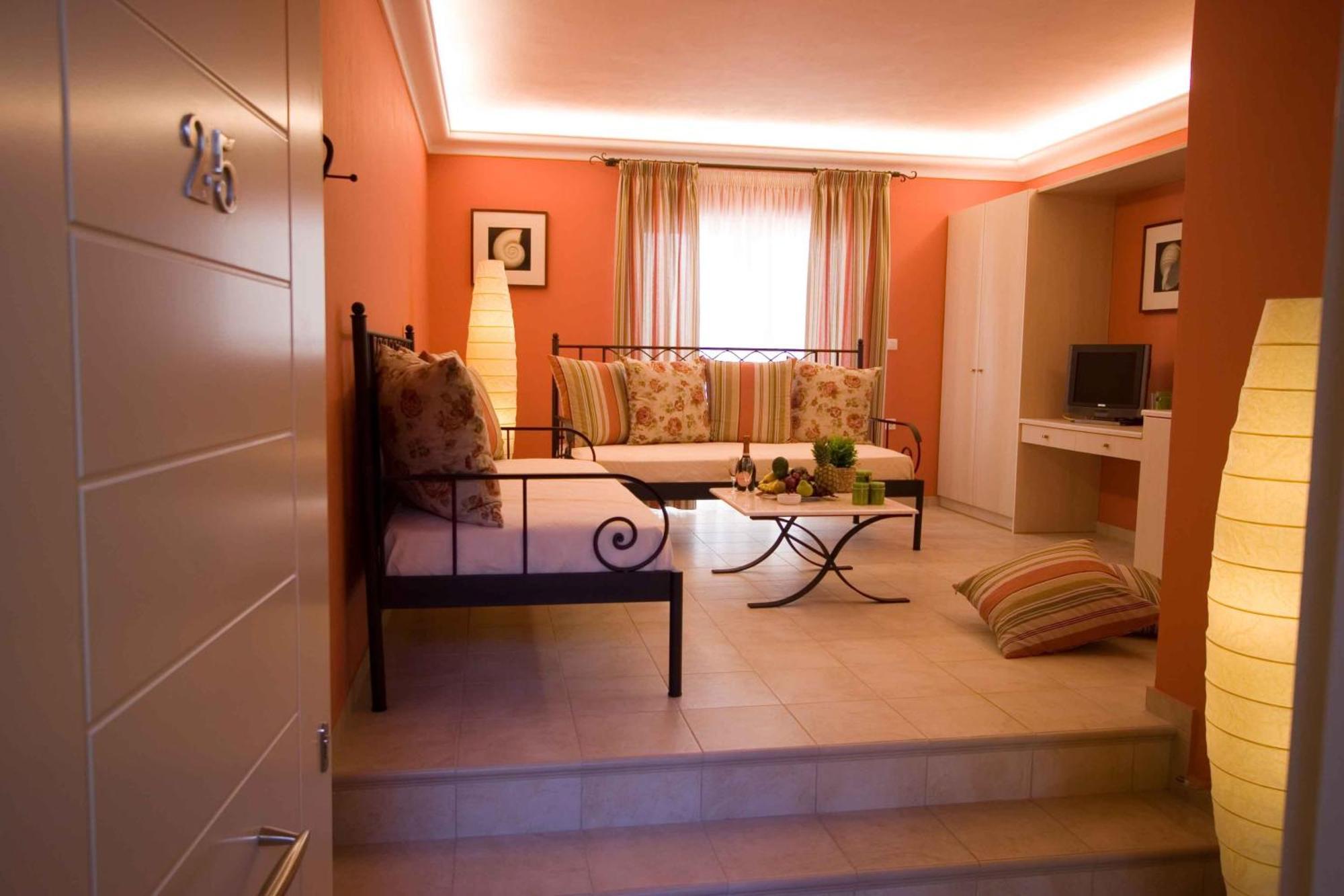 Hotel Oasis 3*