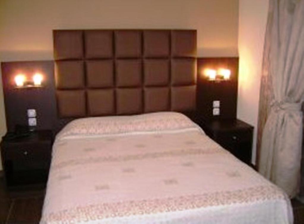 Hotel Thelxis