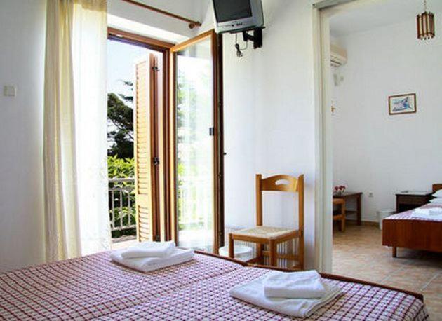 Hotel Artemon 3*