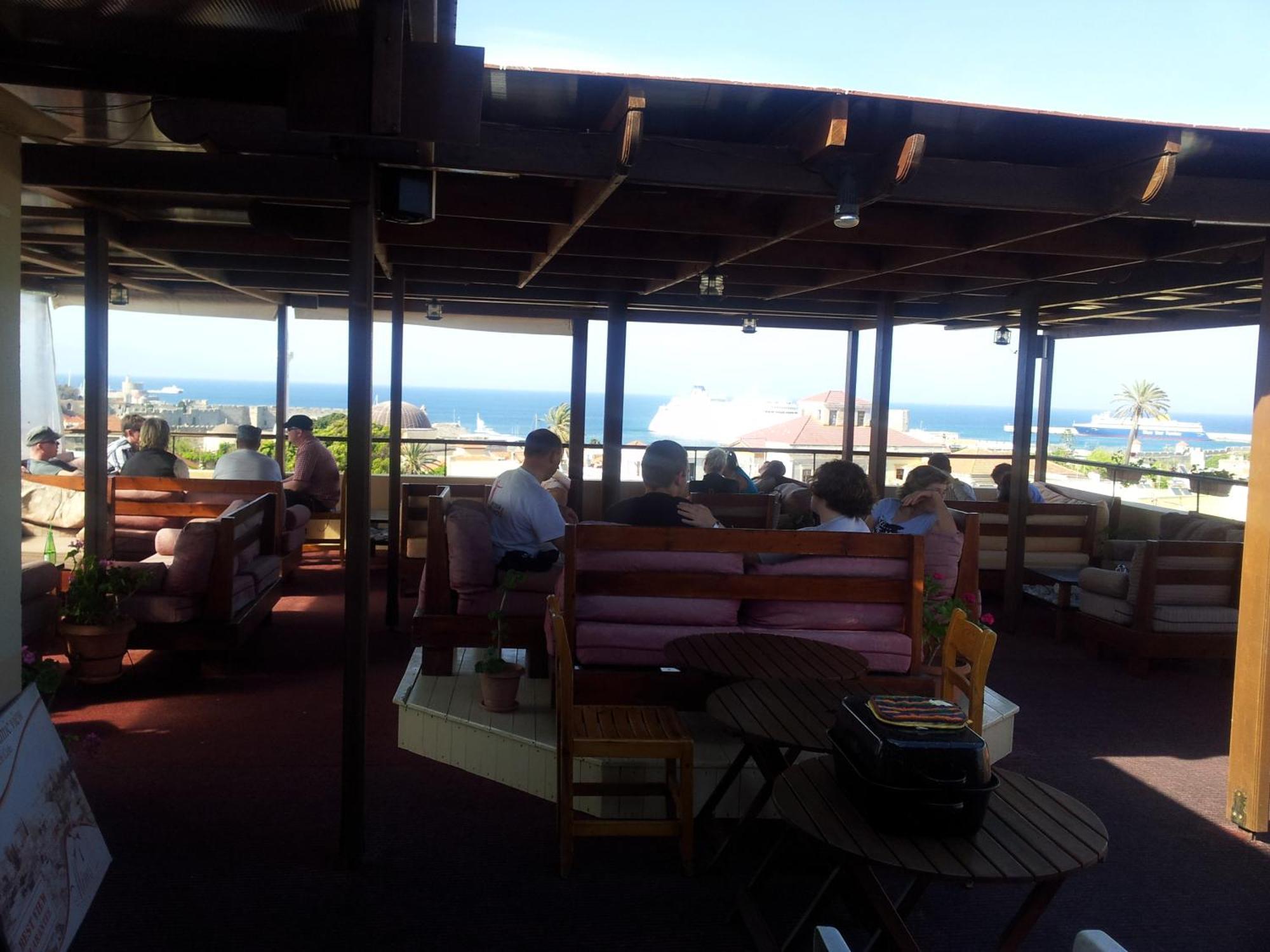 Guest house Minos 3*