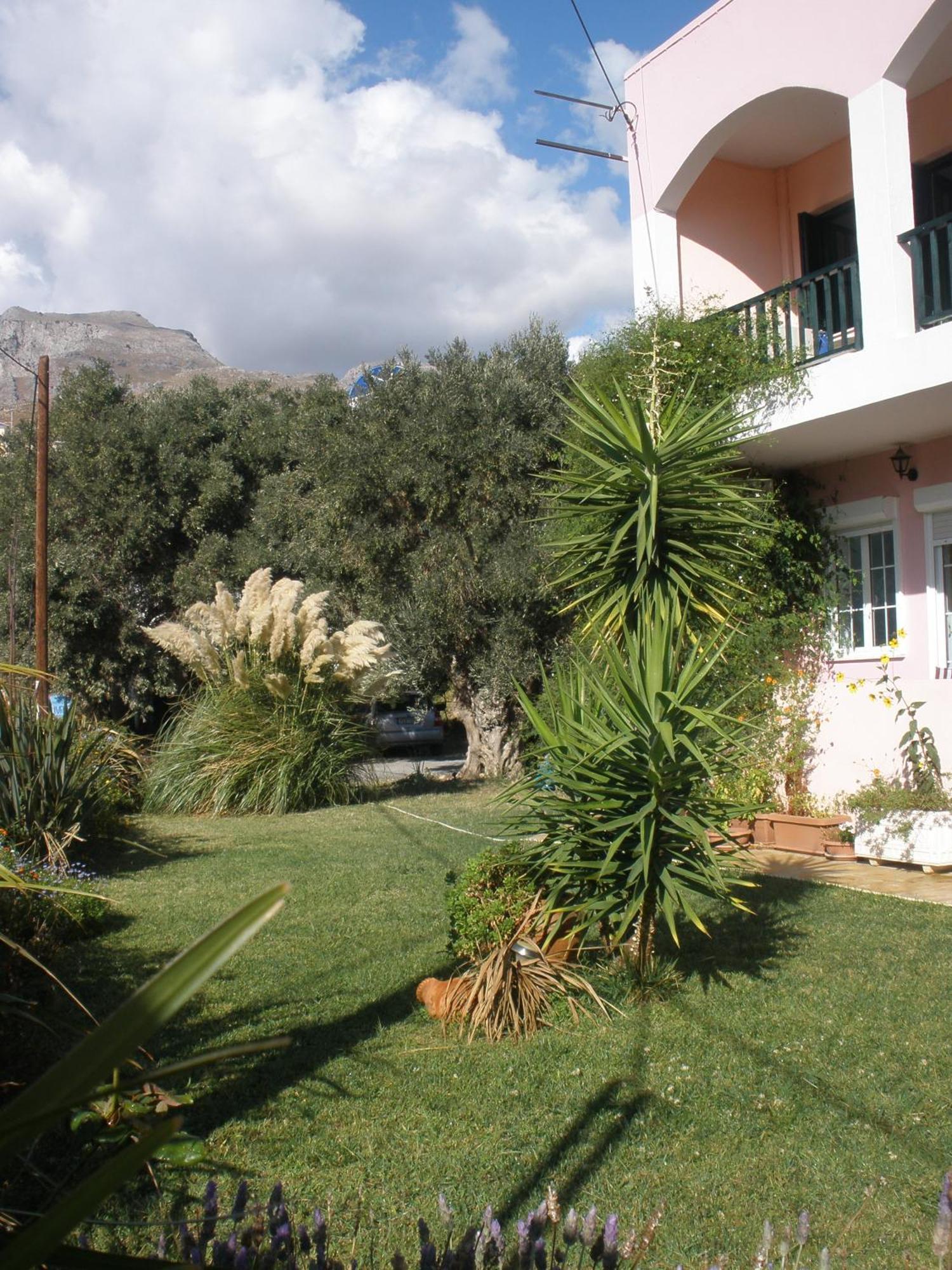 Apartment Livadi
