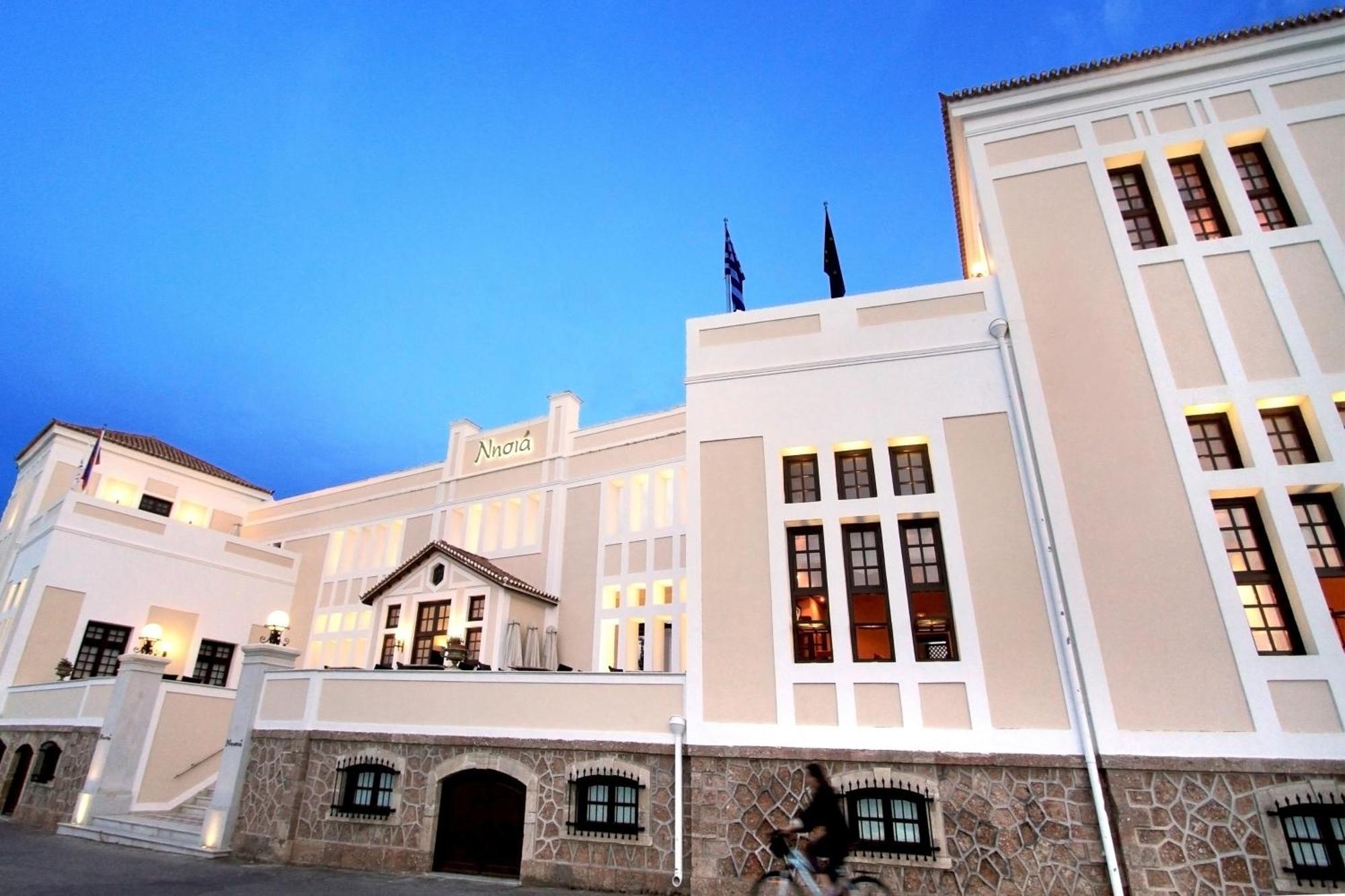 Aparthotel Nissia Traditional Residences 4*