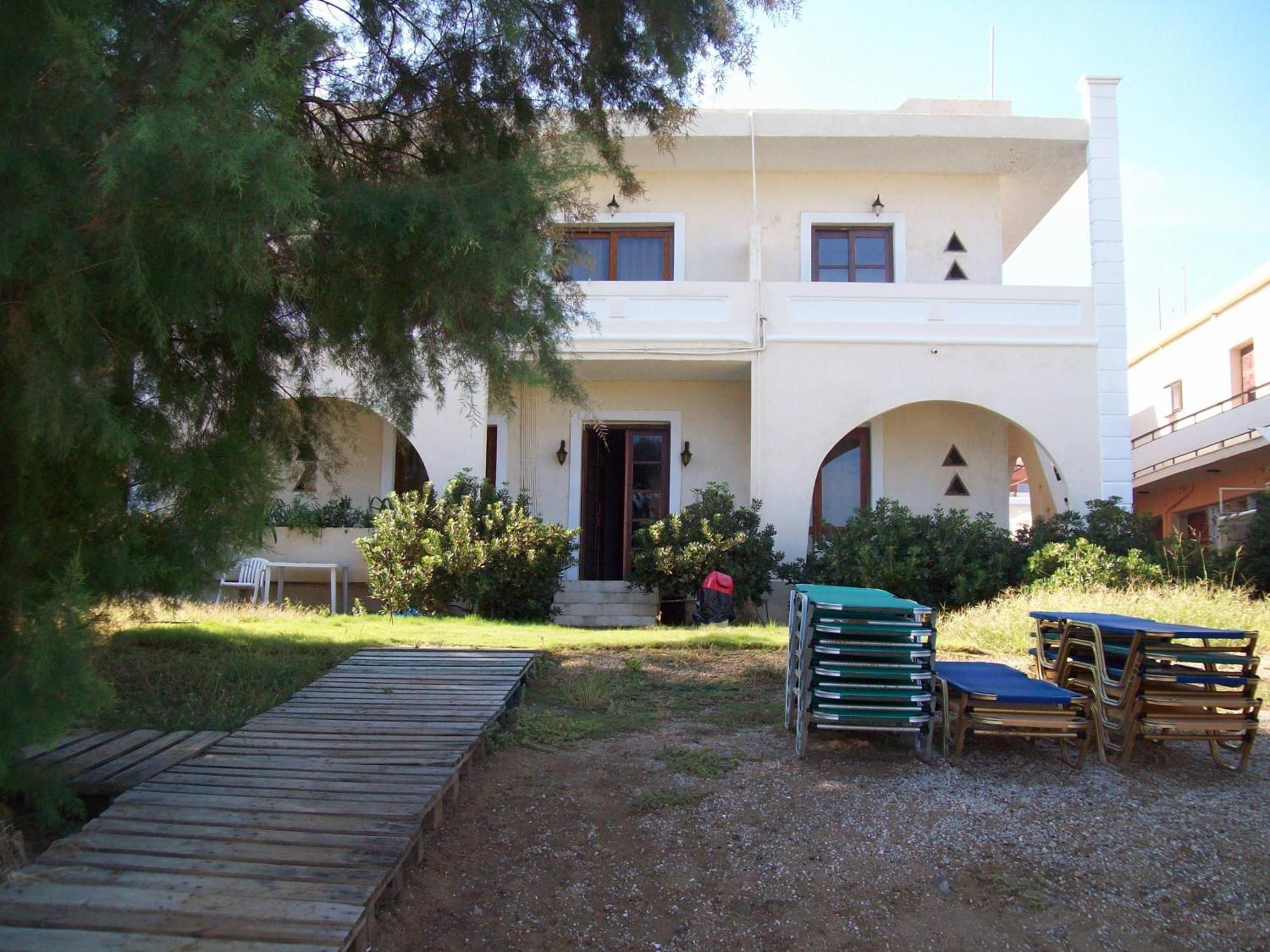Apartment Kato Stalos