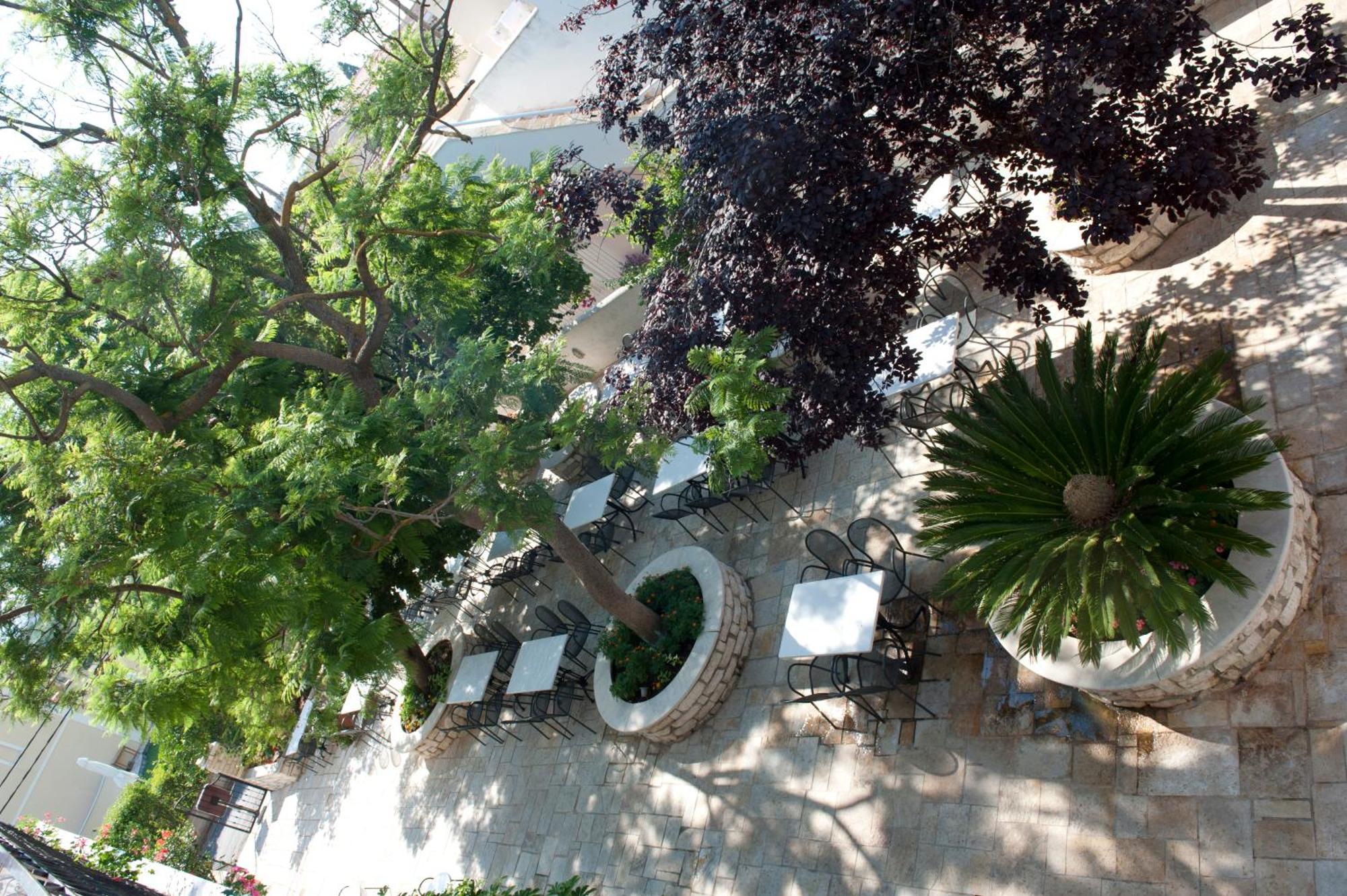 Hotel Marie Acharavi (Corfu)