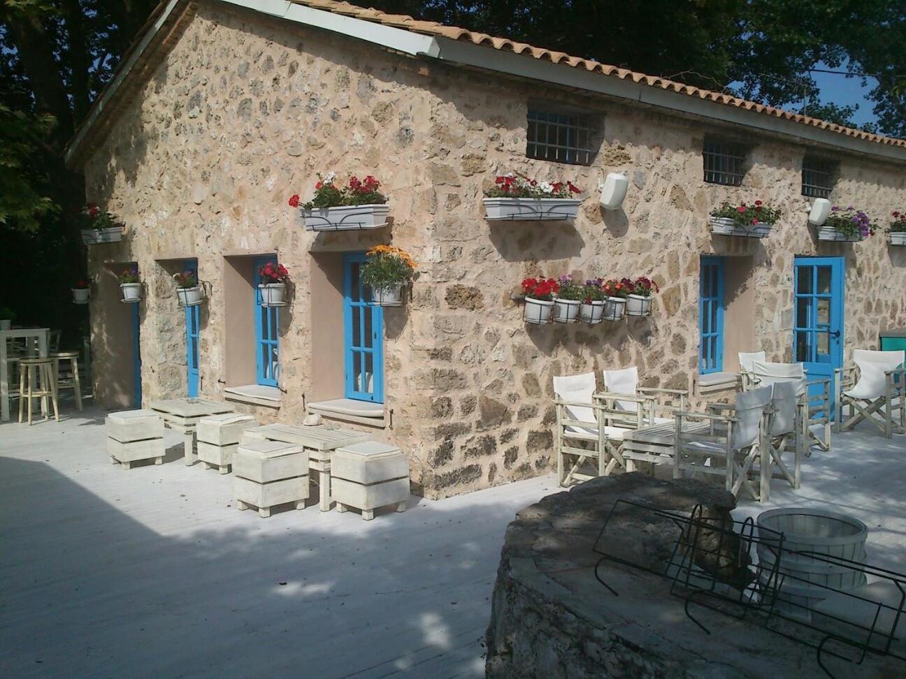 Guest house Cape North West 4*