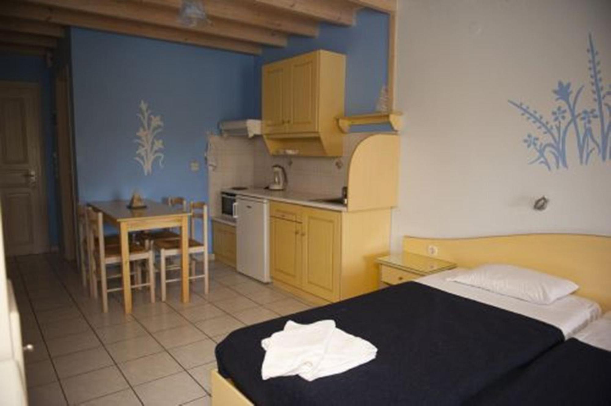 Apartment Angelina Roda (Corfu)