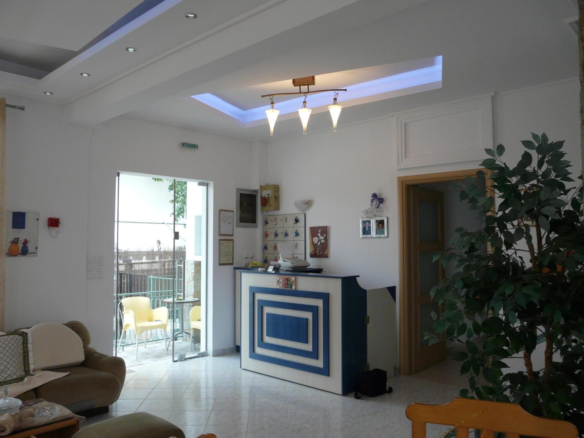 Aparthotel Fotini Kamena Vourla