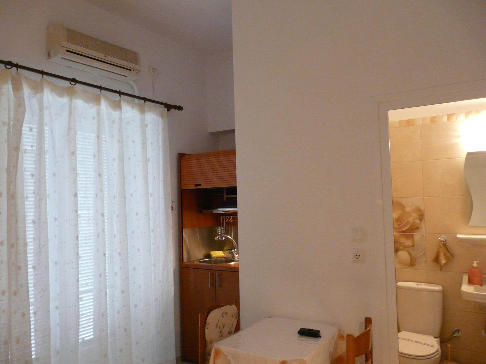 Aparthotel Fotini