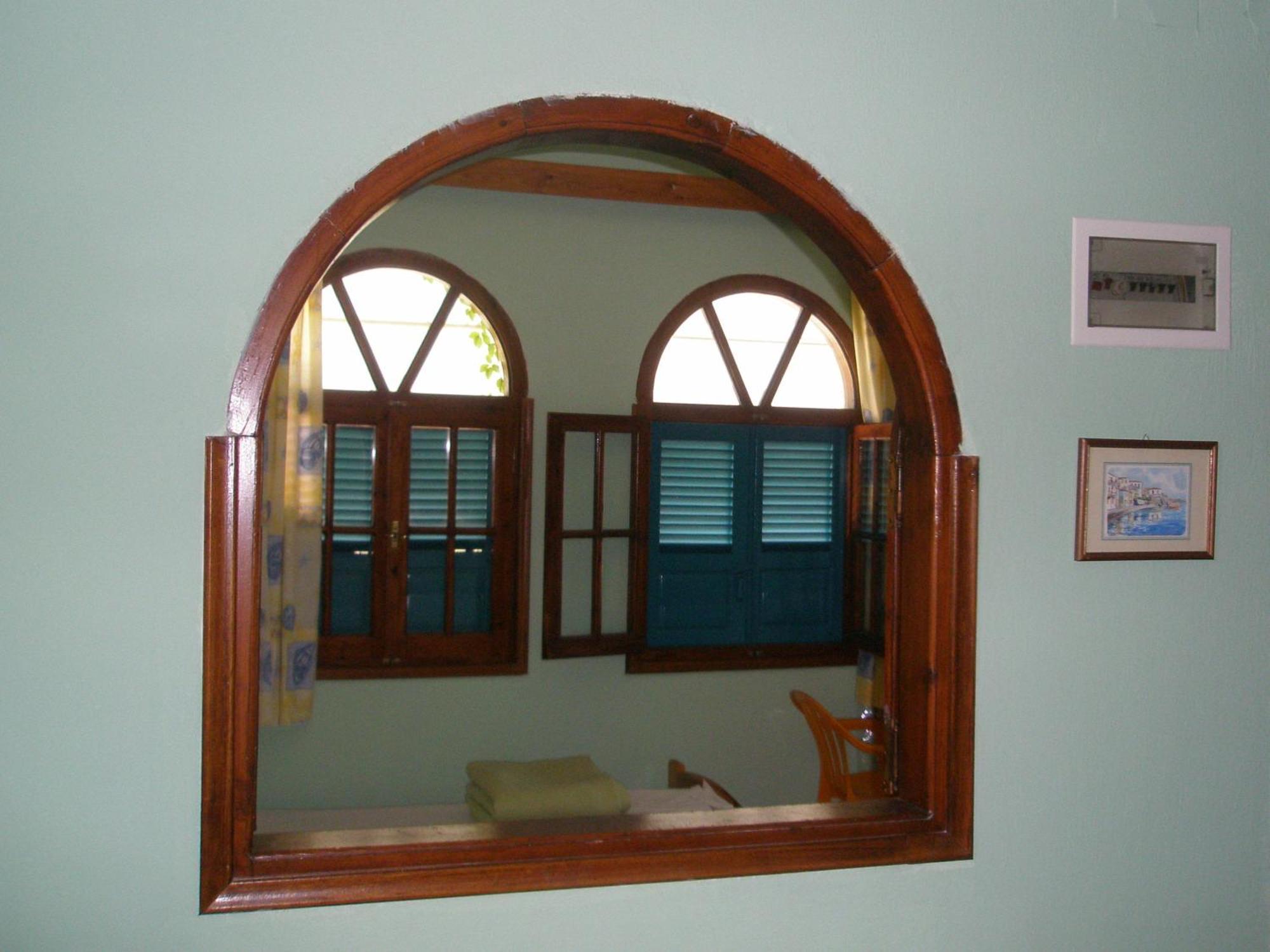 Manos Studios & Apartments Skopelos Town