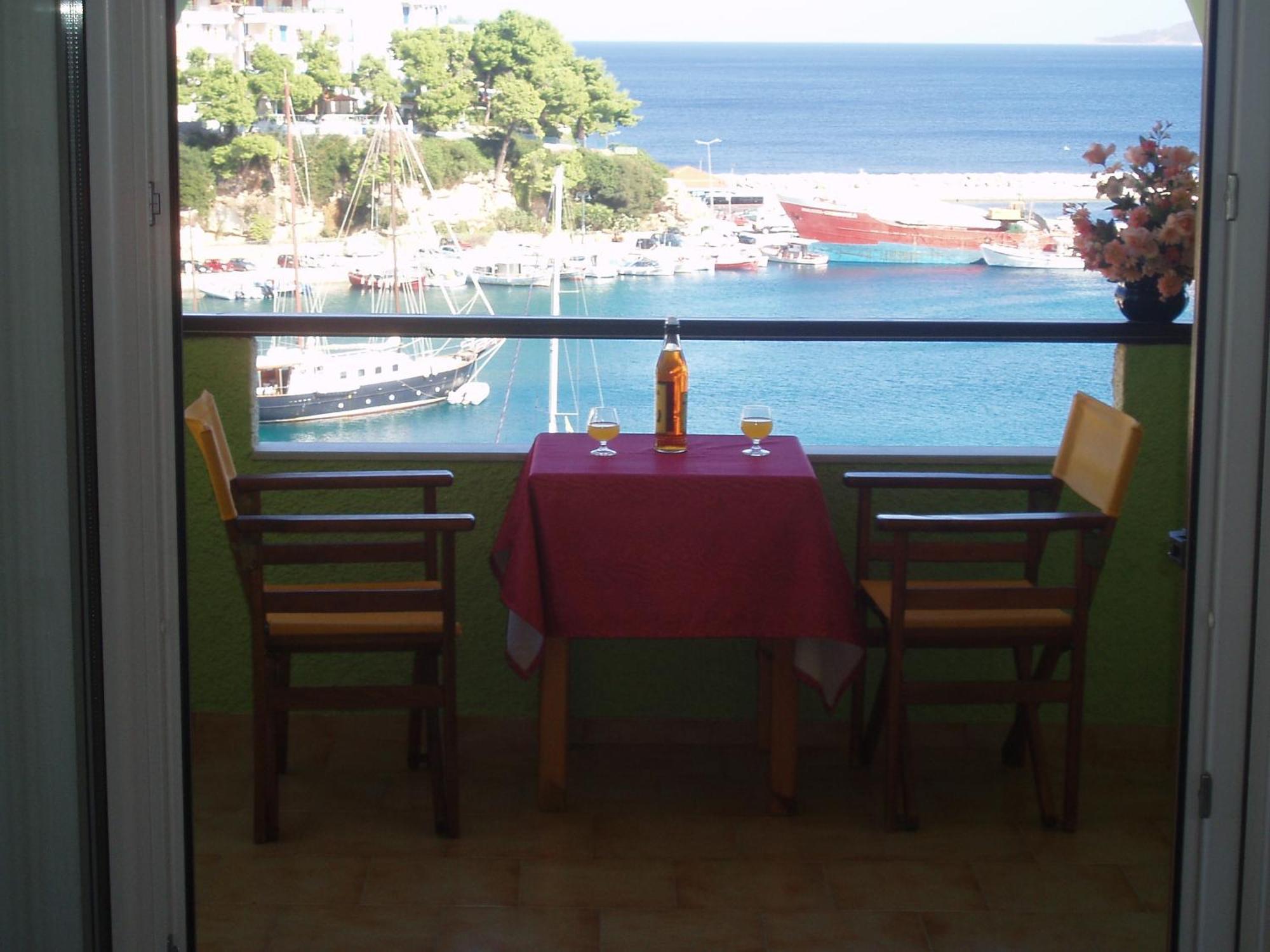 Hotel Haravgi 2*