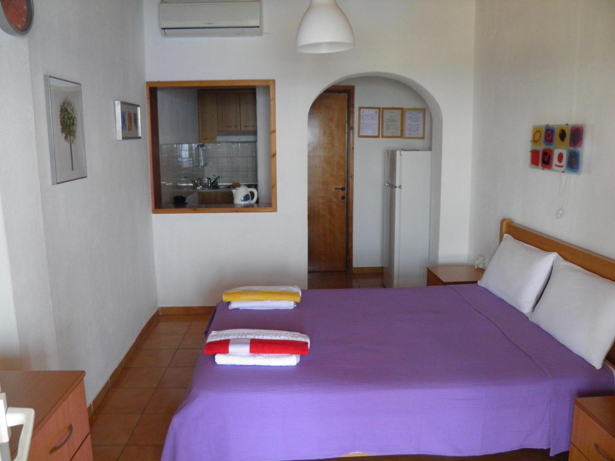 Apartment Fatiras Studios