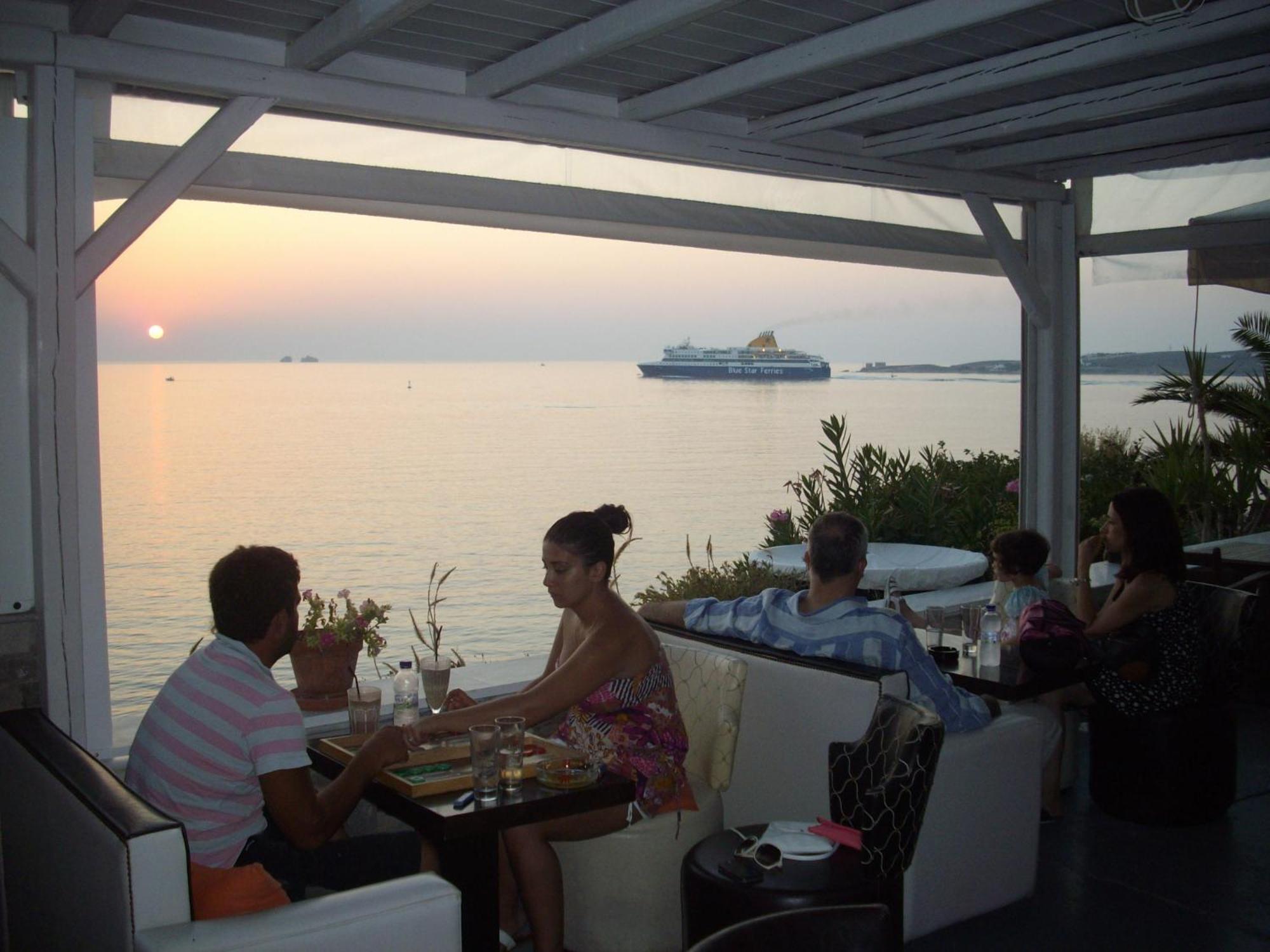 Hotel Nikolas 3*