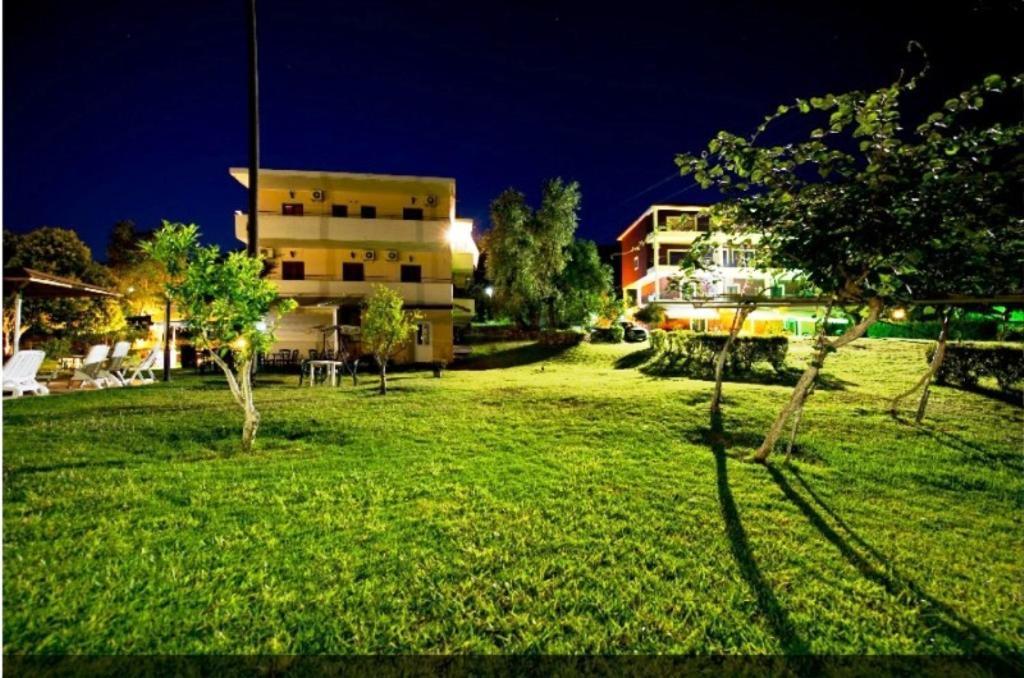 Aparthotel Aristidis Garden