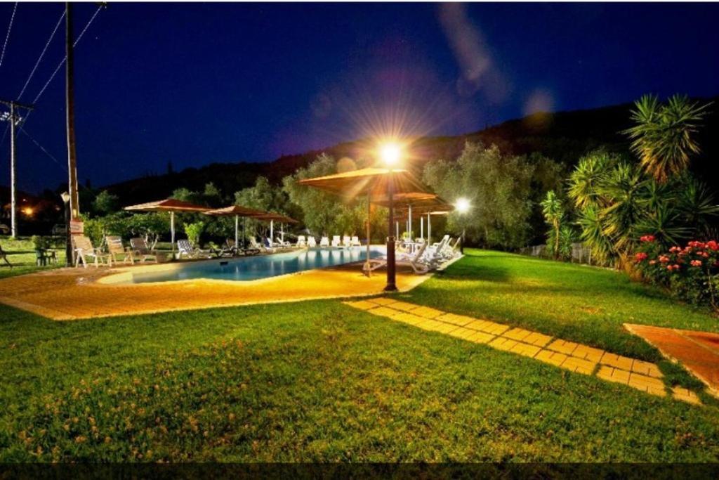 Aristidis Garden