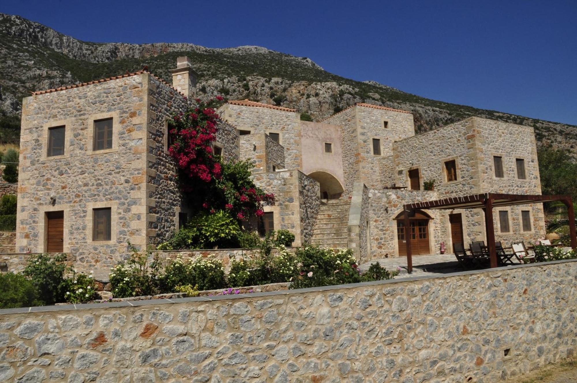 Lithochtisto Monemvasia