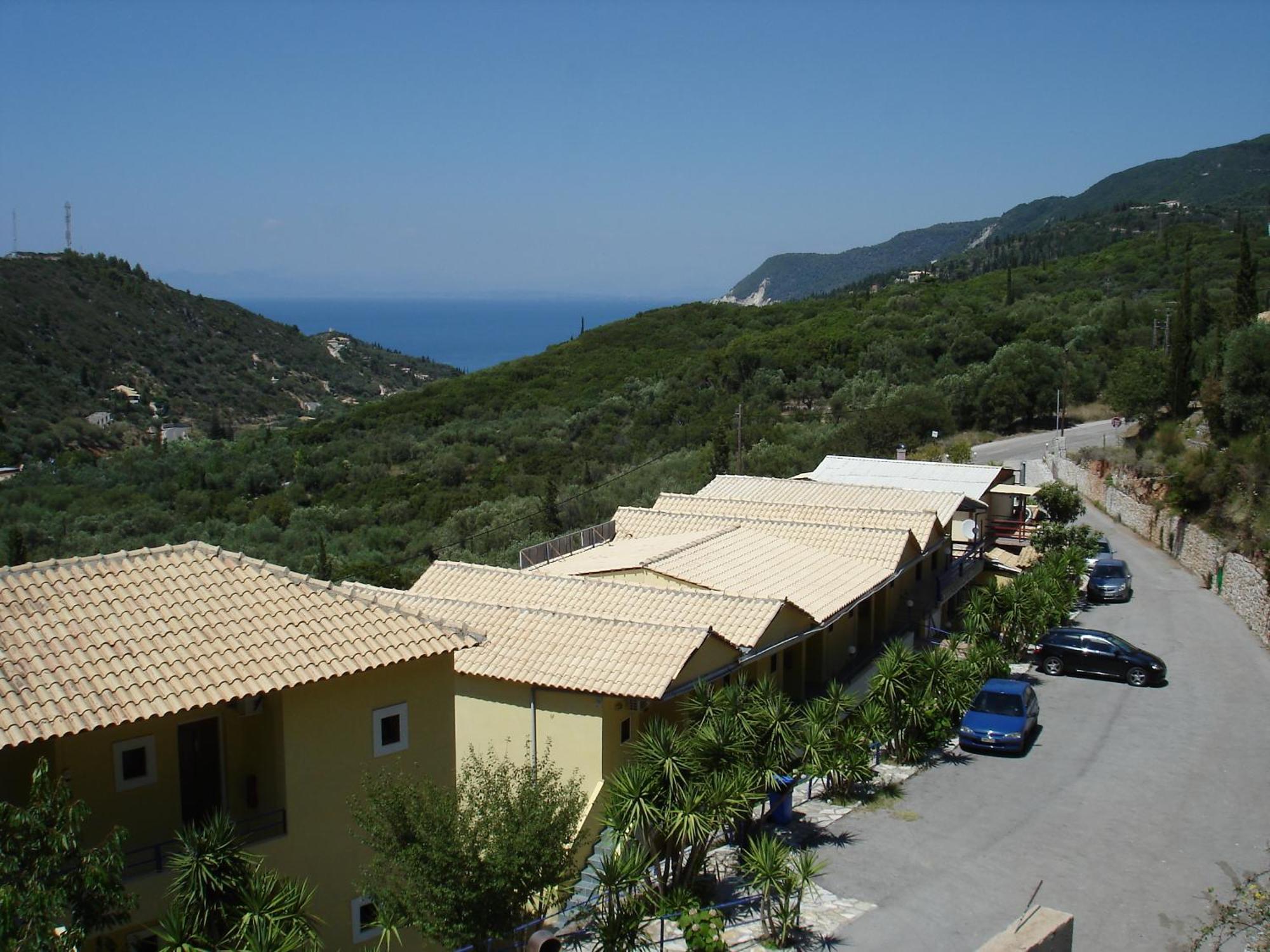 Hotel Politia 3*