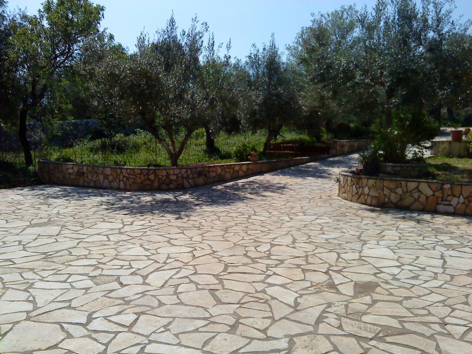 Holiday home Eleftheria