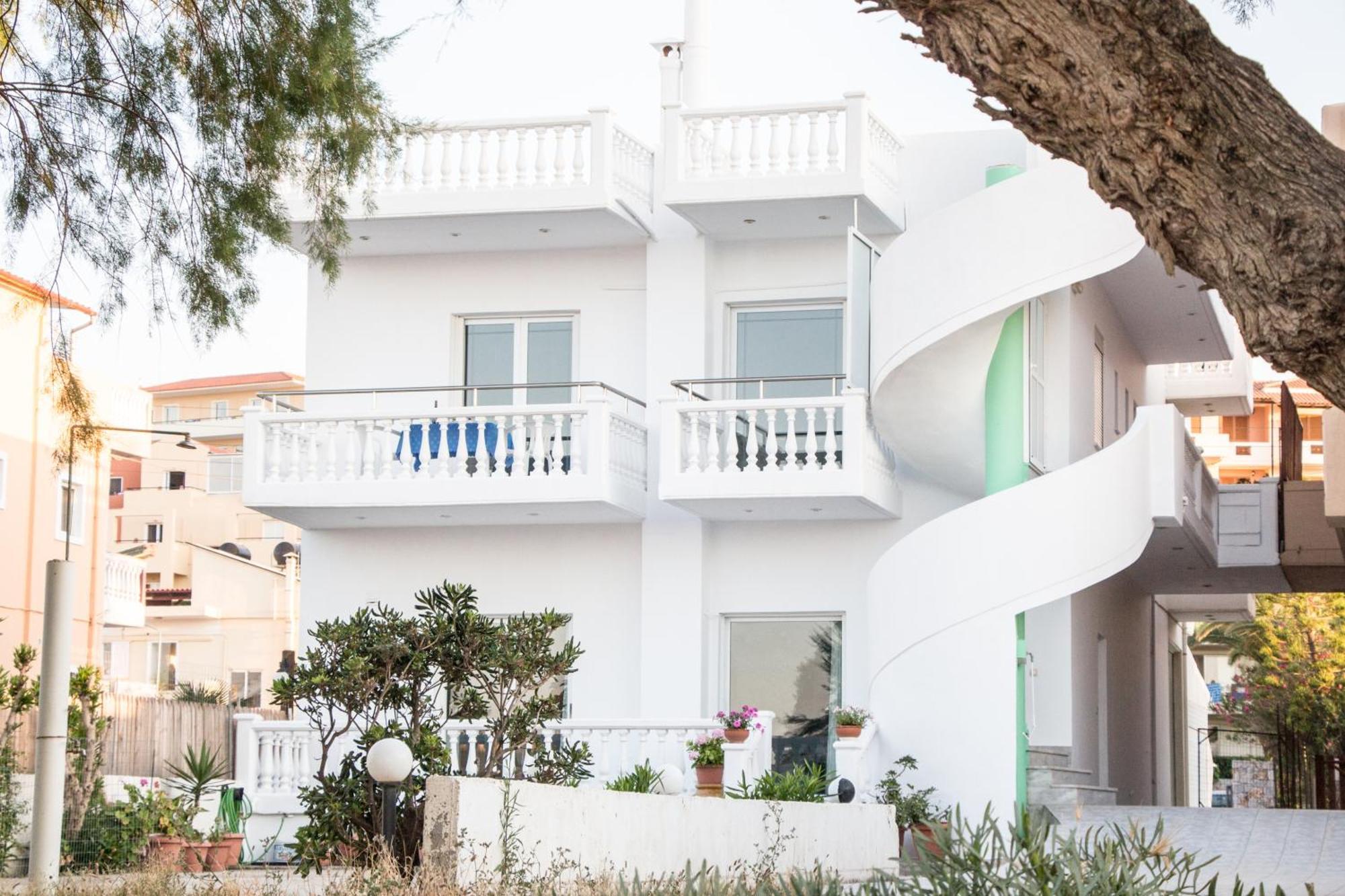 Apartment Papidakis Agia Marina (Crete)