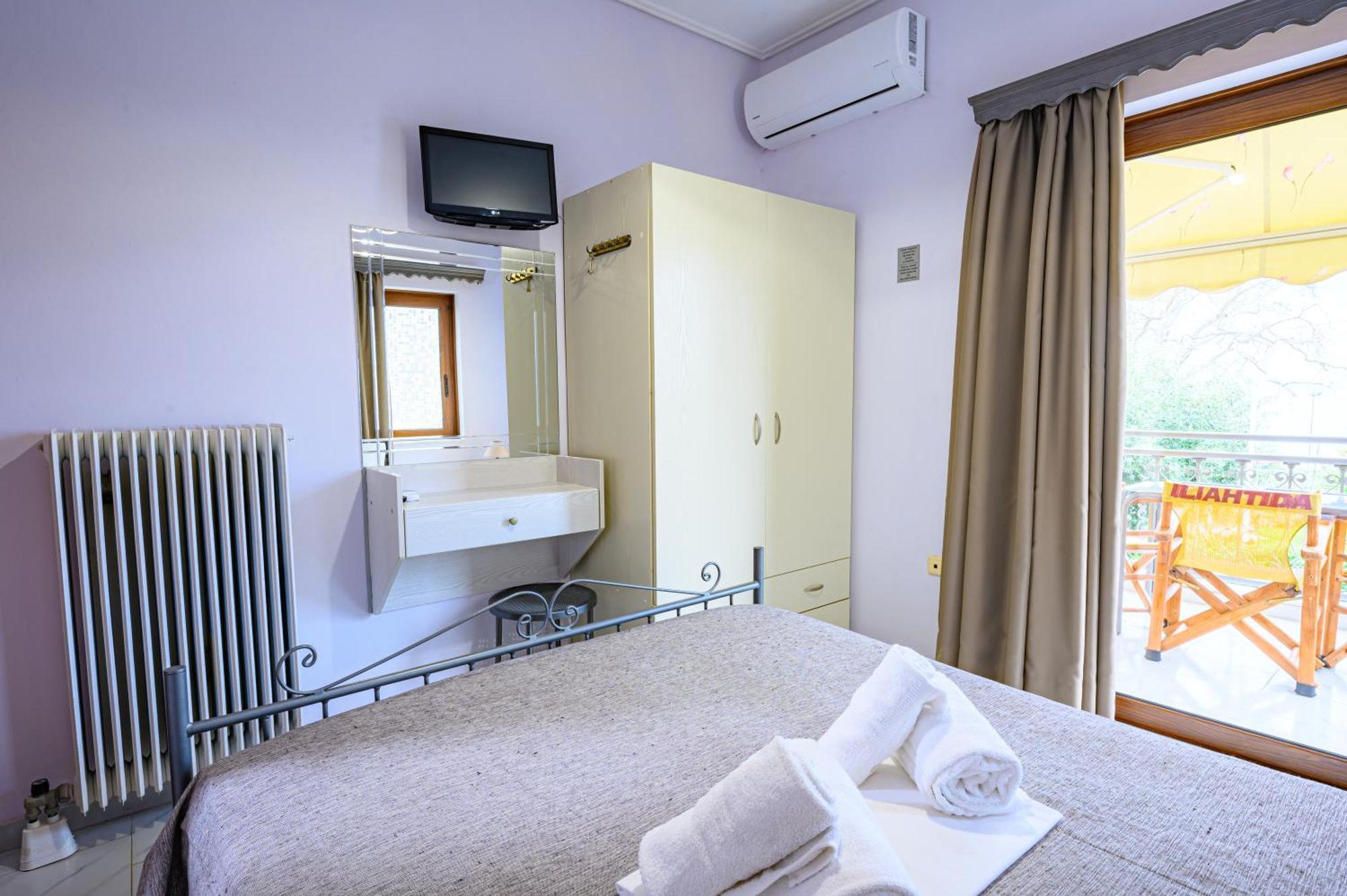 Aparthotel Iliahtida *