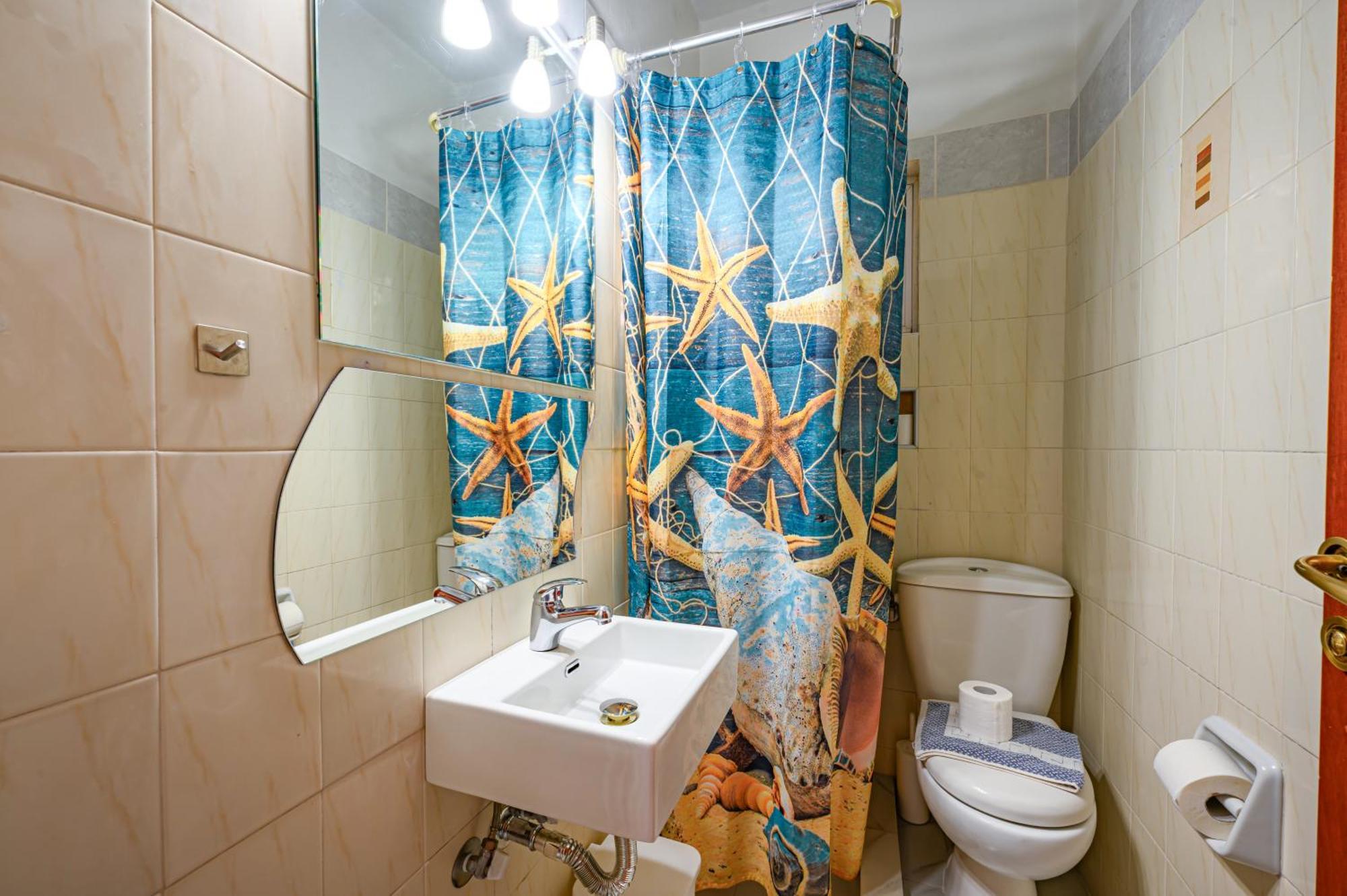 Aparthotel Iliahtida Rovies