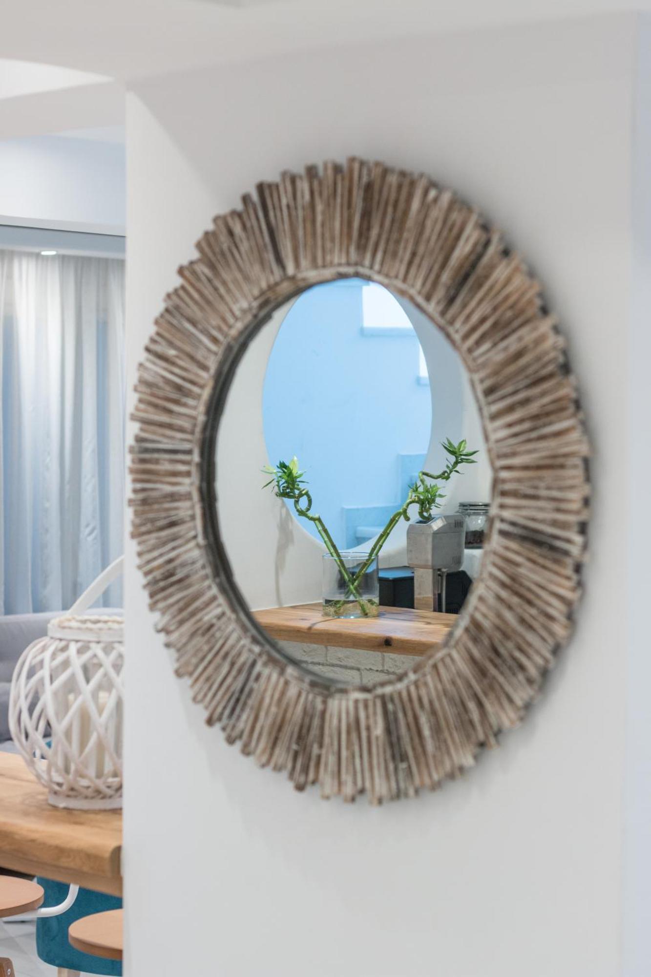 Polis Of Naxos Boutique