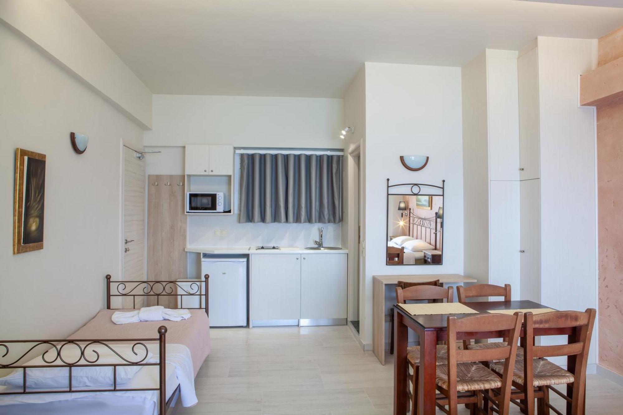 Apartment Mari & Maisonettes Tolo