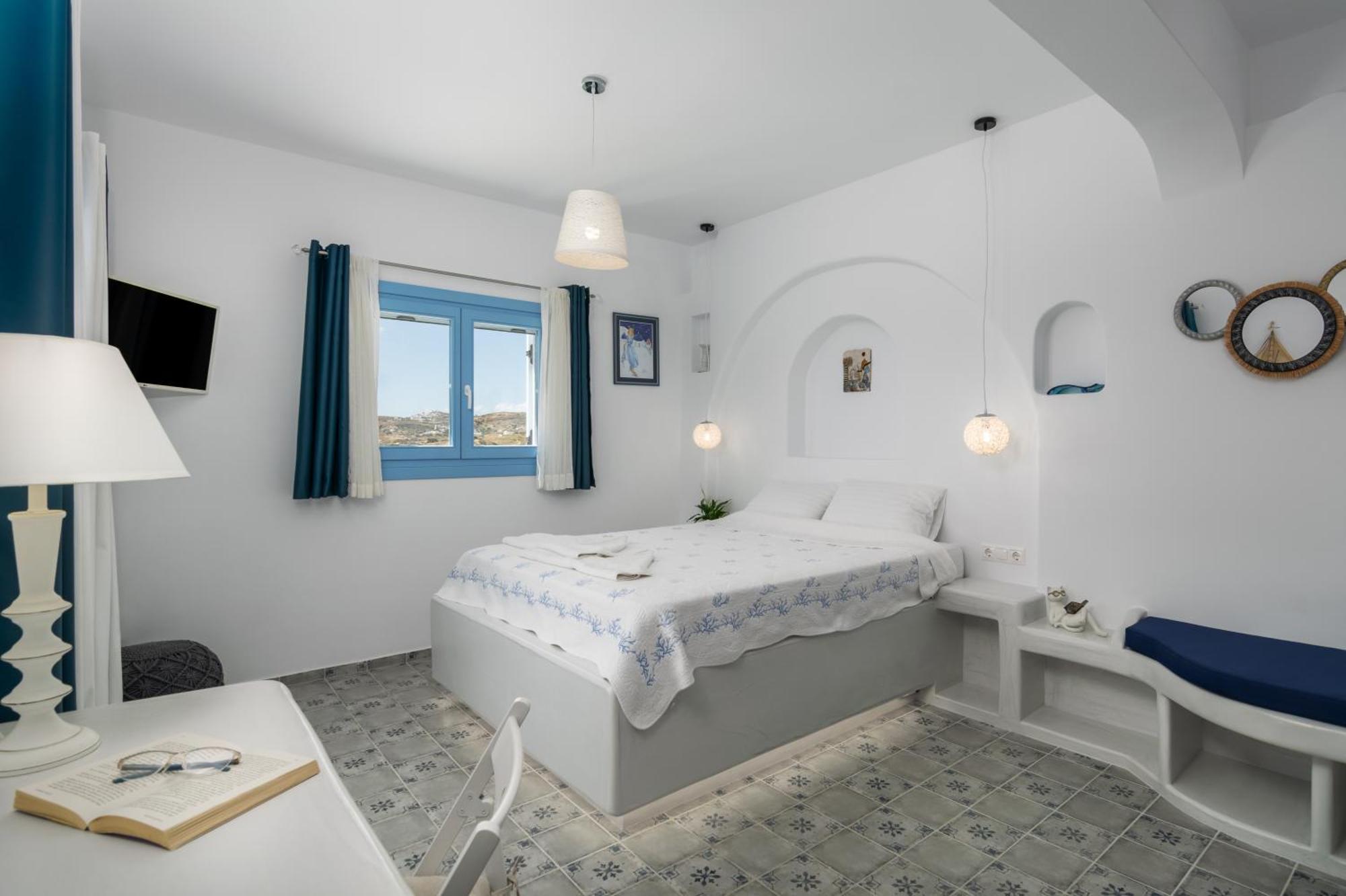 Country house Blu And Adamantas (Milos)