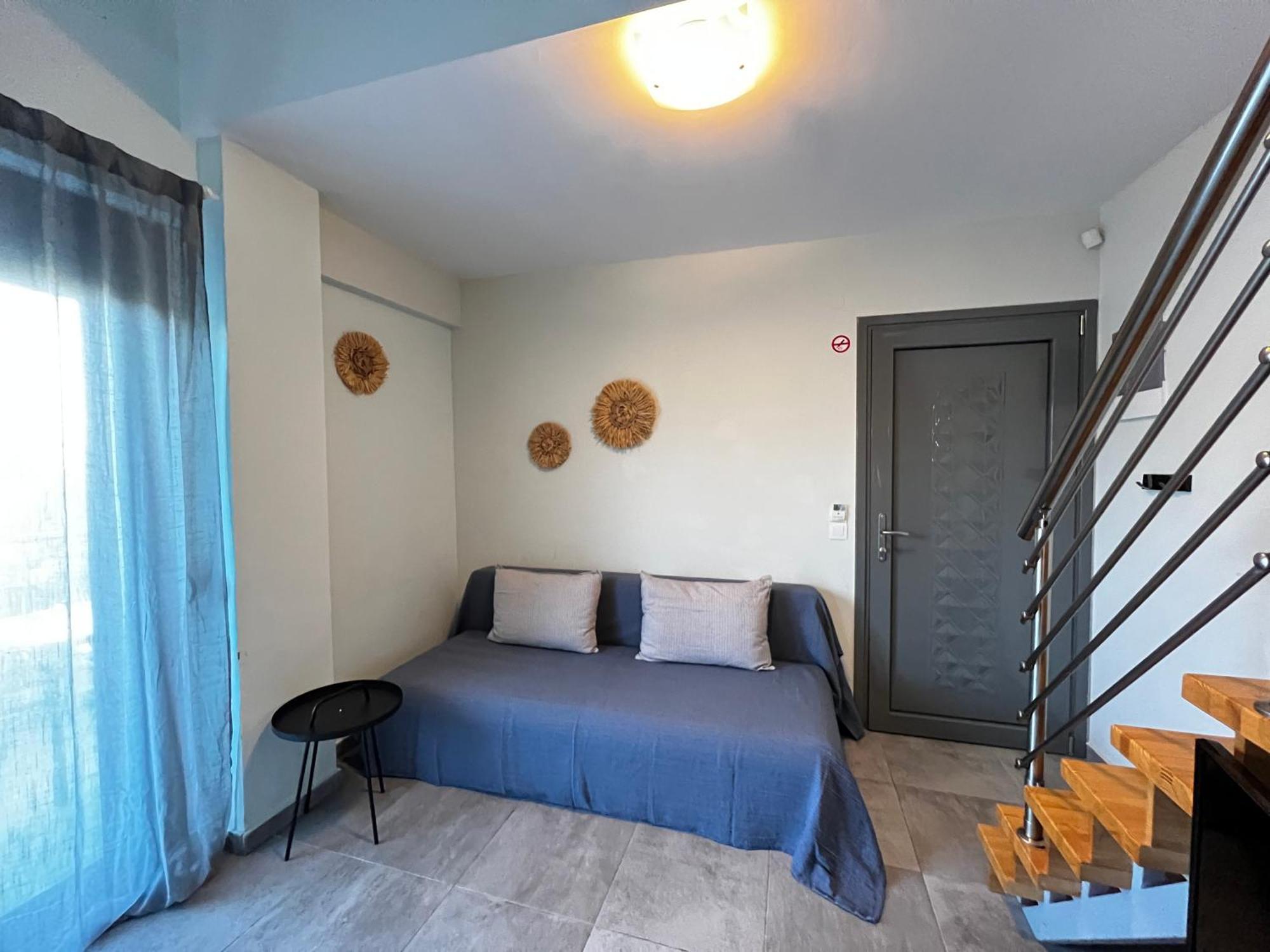 Apartment Holidays *