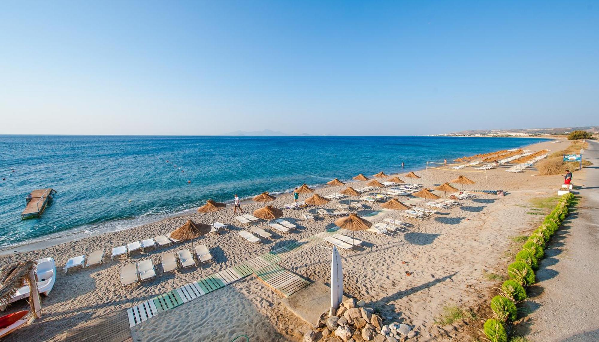 Hotel Akti Club
