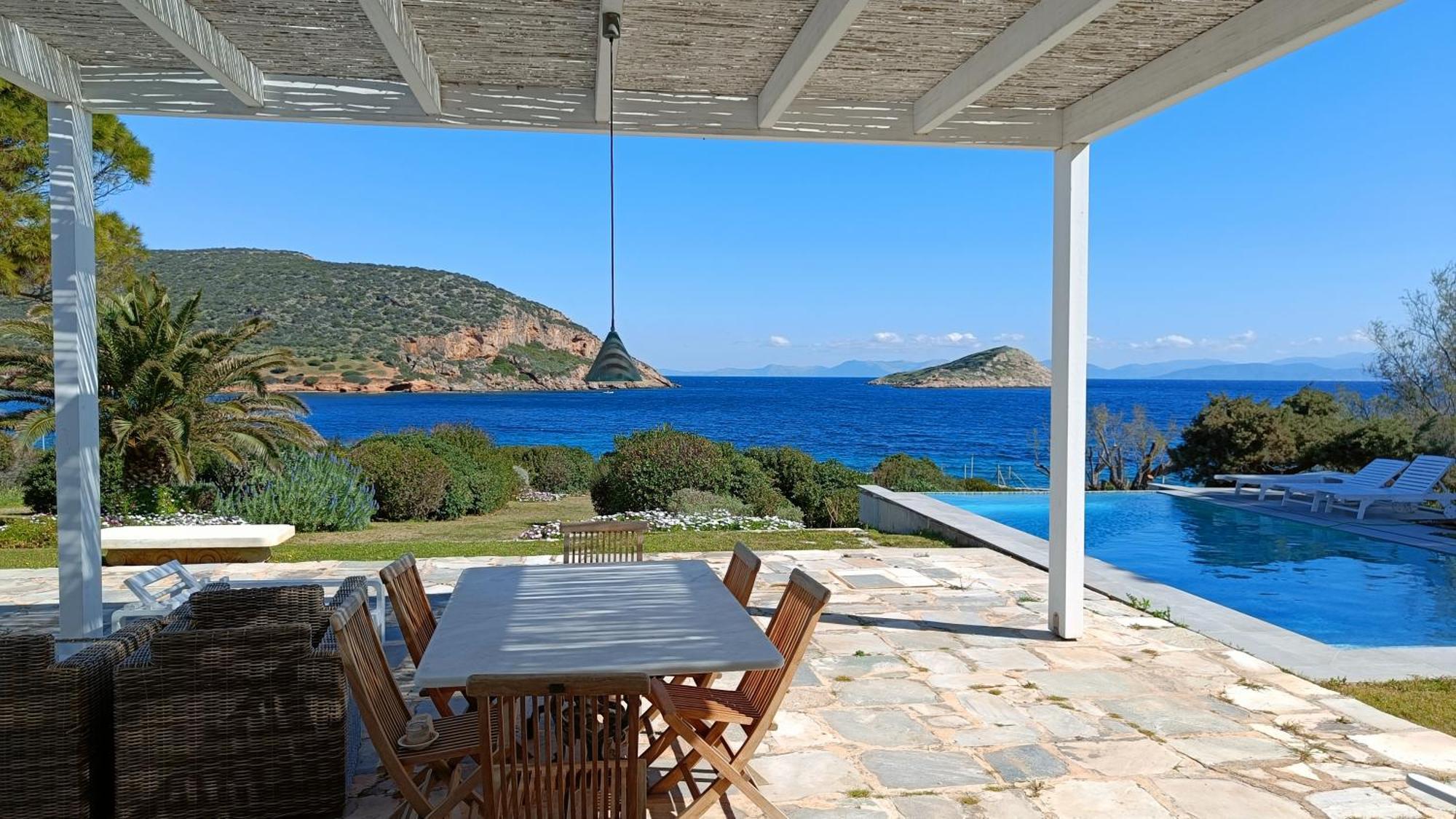 Villa Summer In