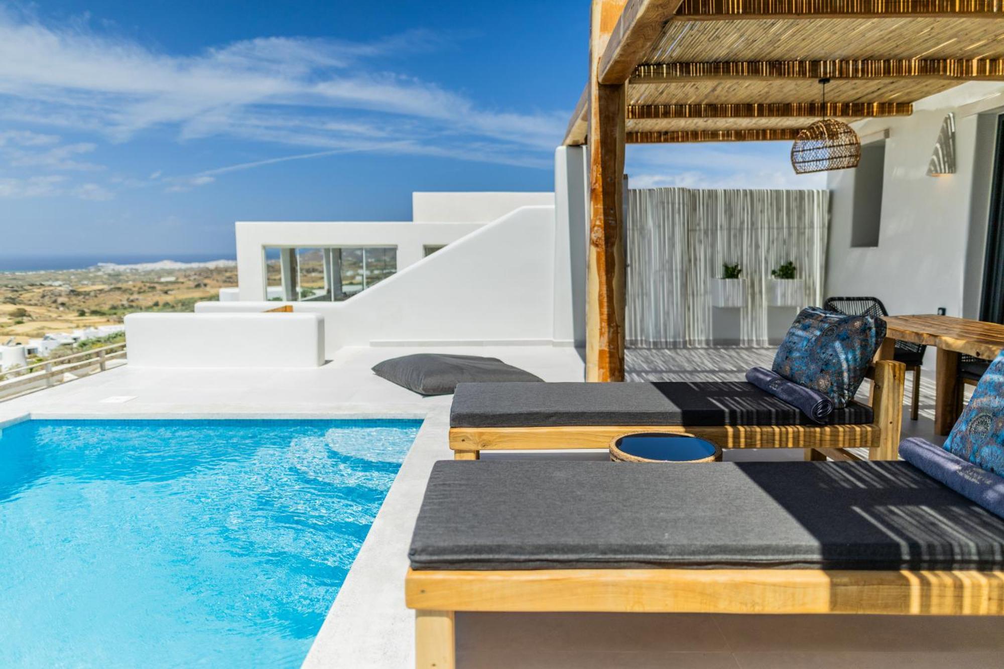Villa La Grande Vue-private Hilltop With Private Pools Vivlos
