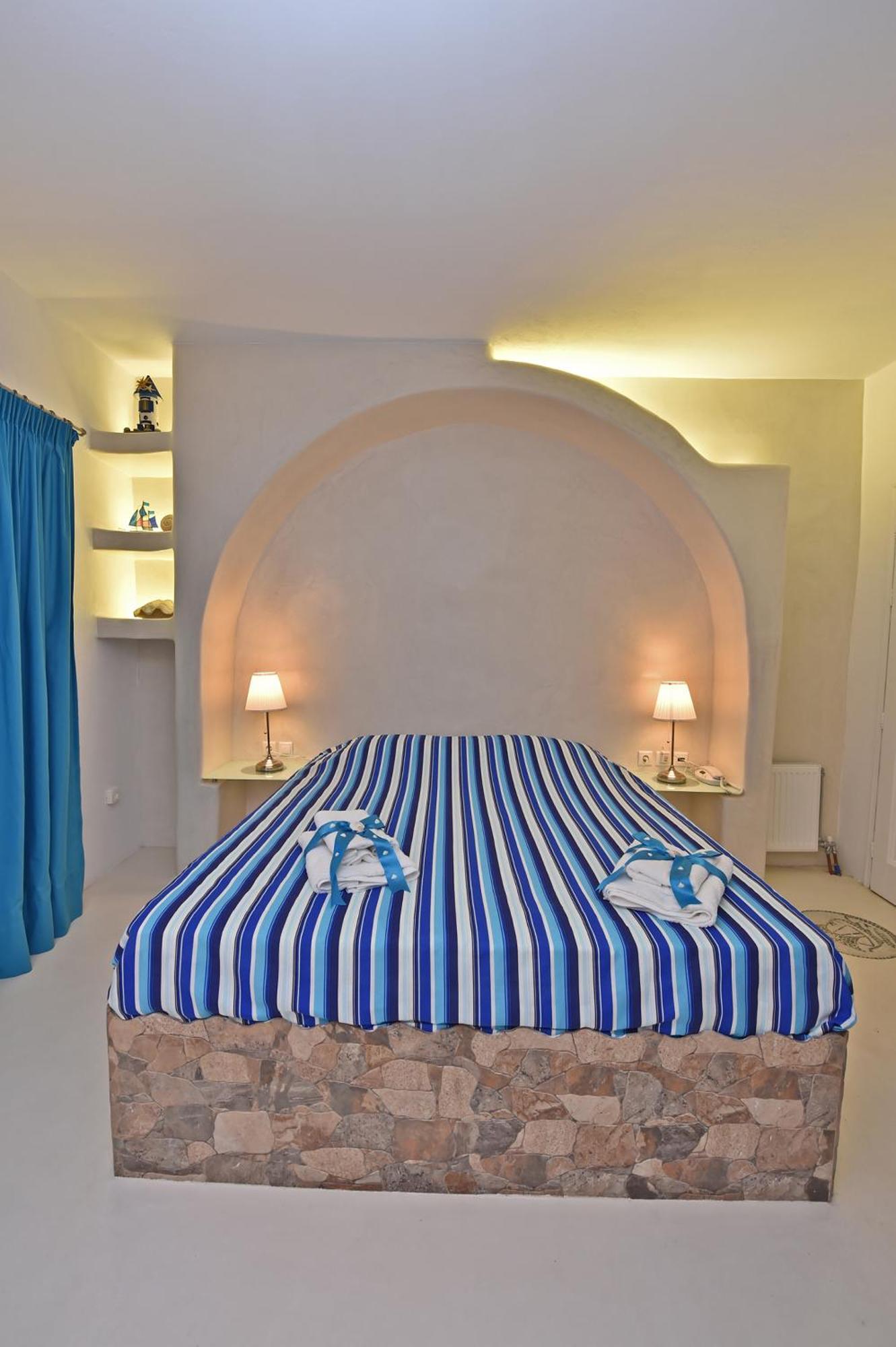 Aqua Palazzo